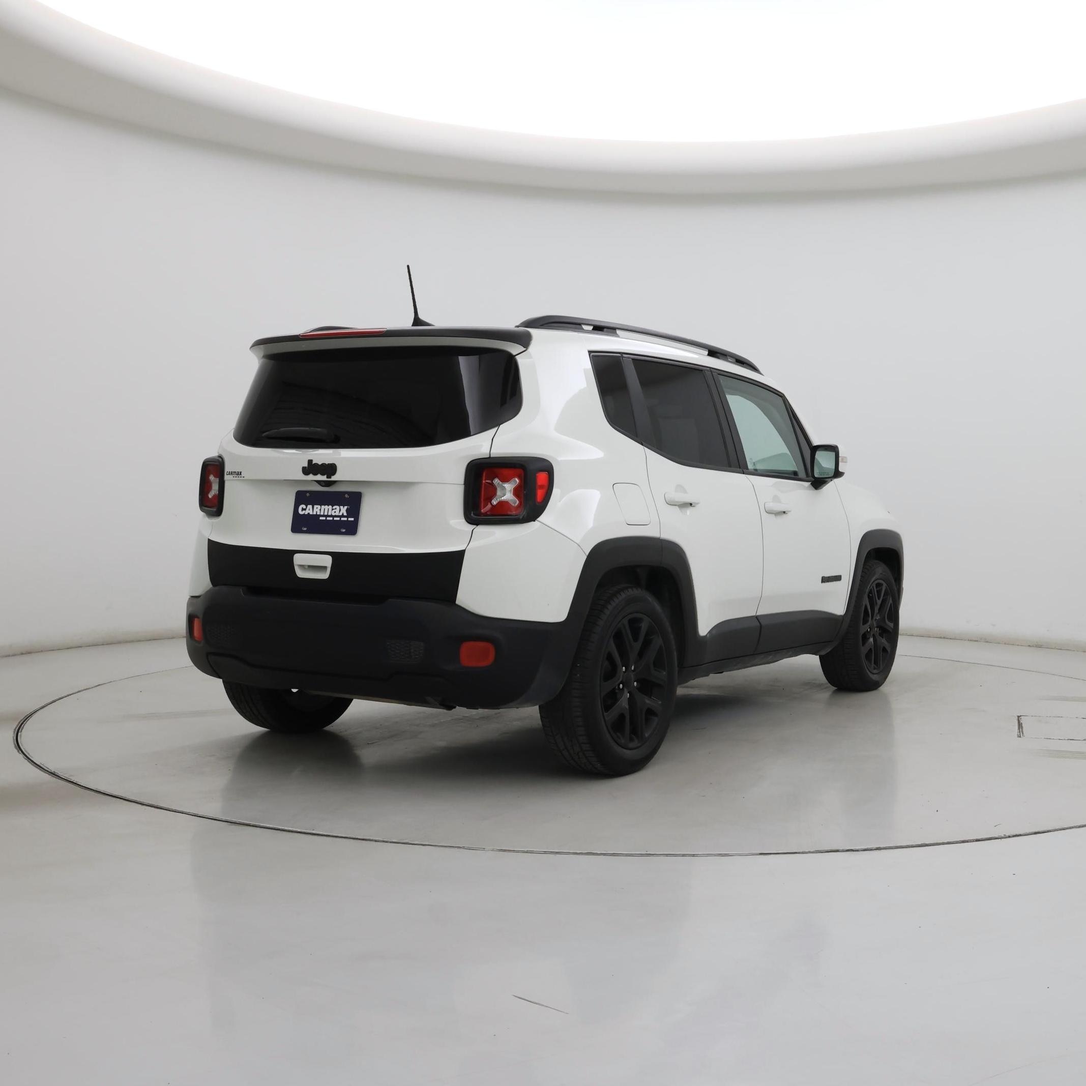 Thumbnail: 2018 Jeep Renegade - 8