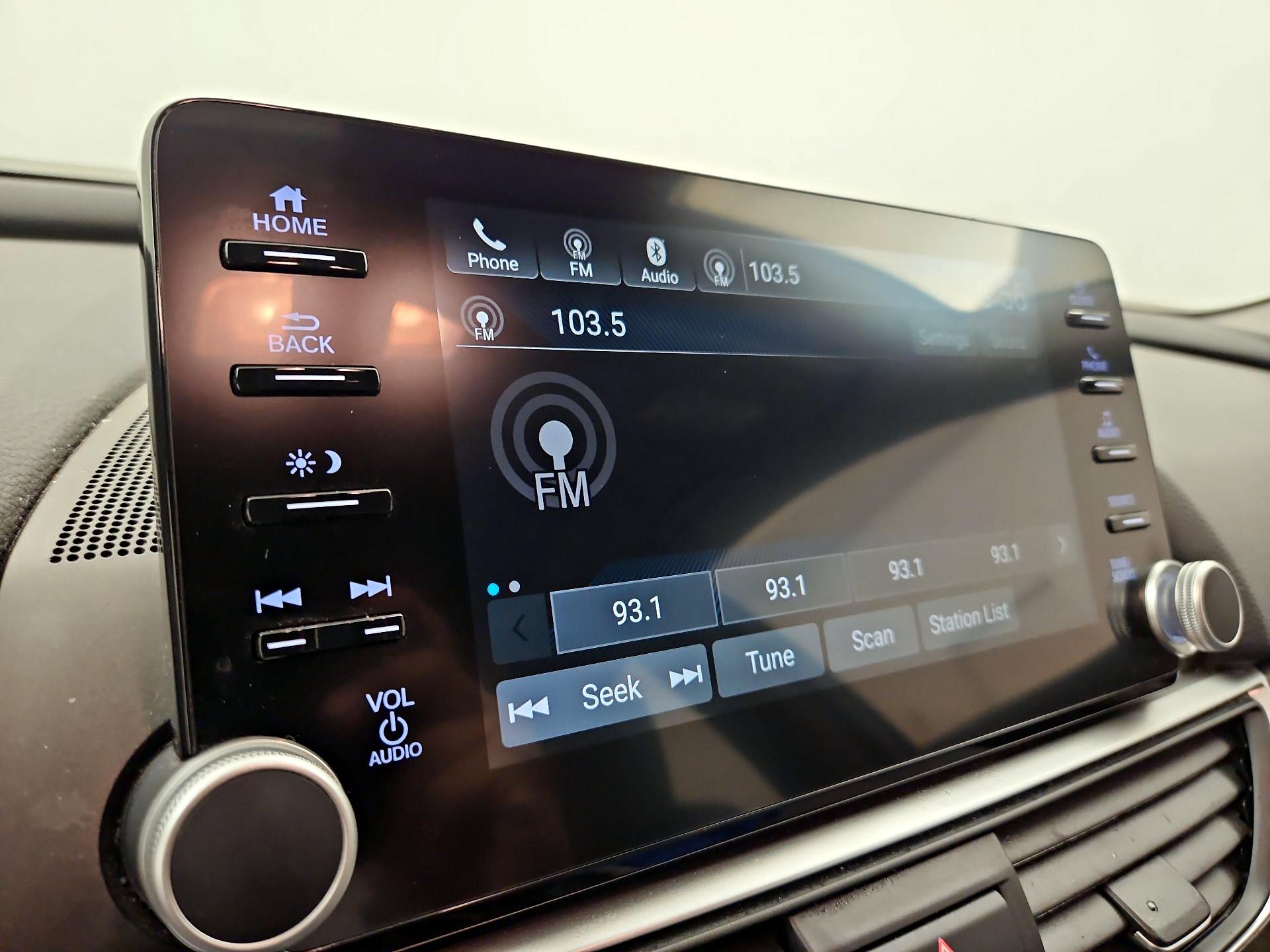 Thumbnail: 2018 Honda Accord - 15