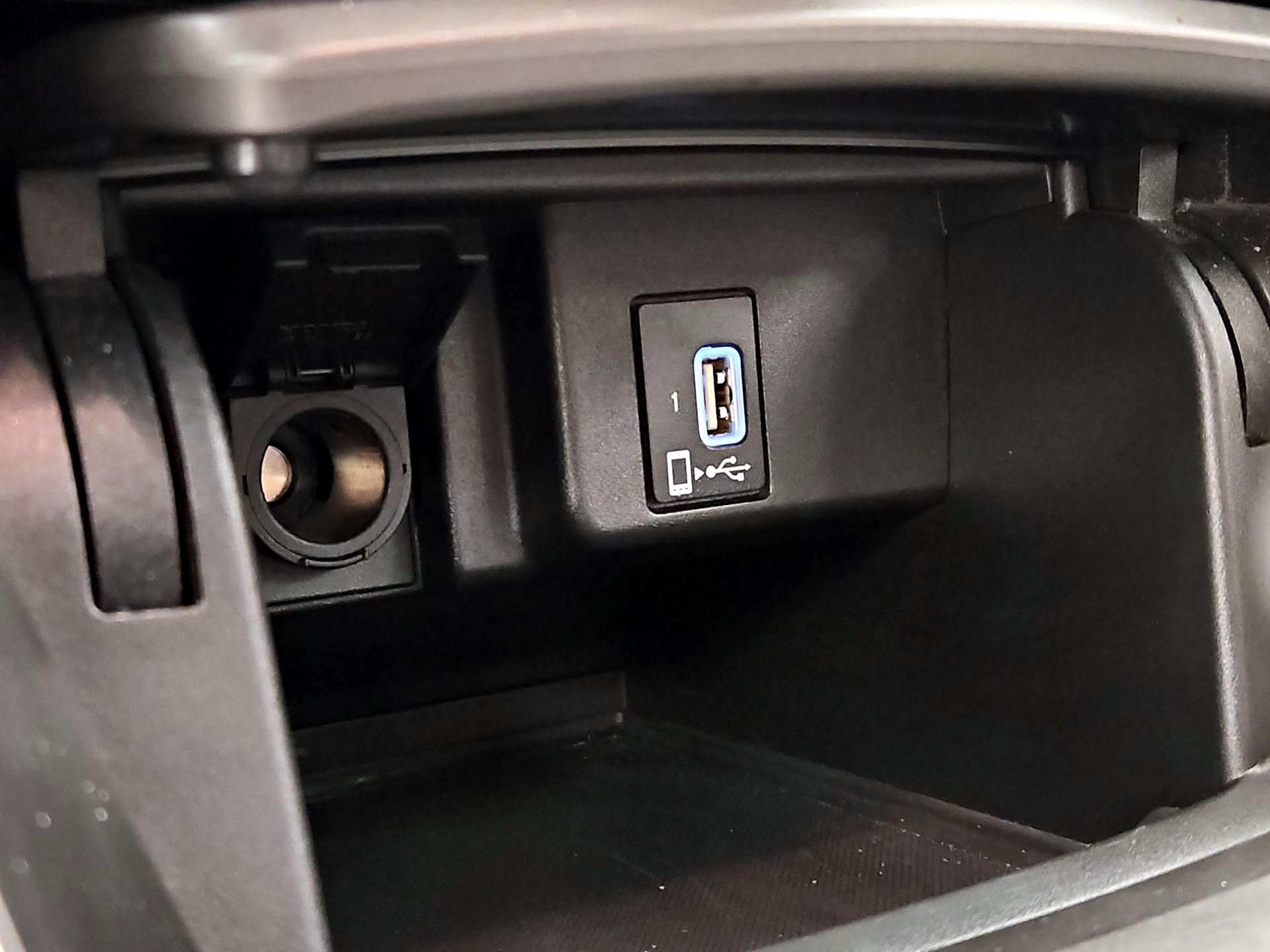 Thumbnail: 2018 Honda Accord - 18