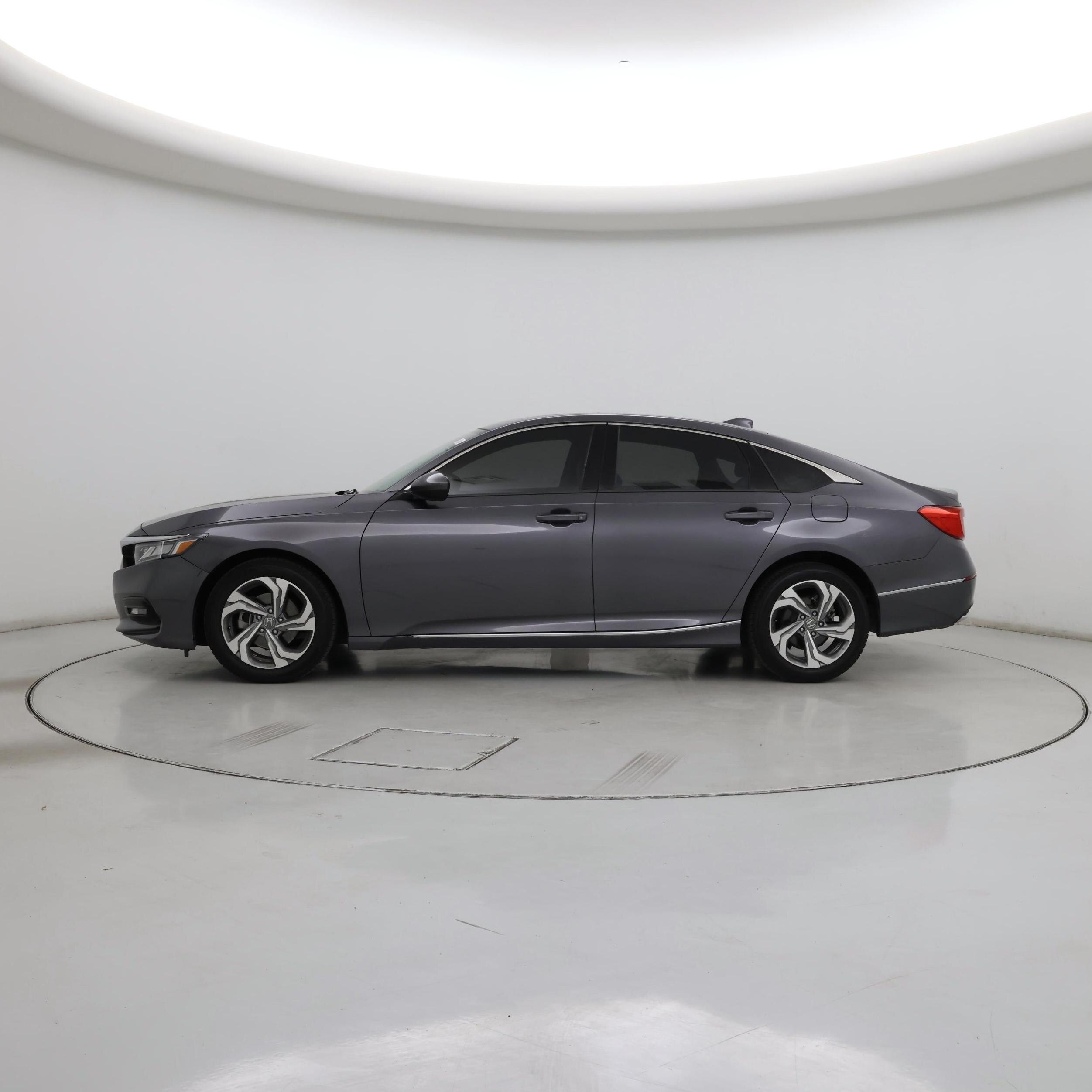 Thumbnail: 2018 Honda Accord - 3