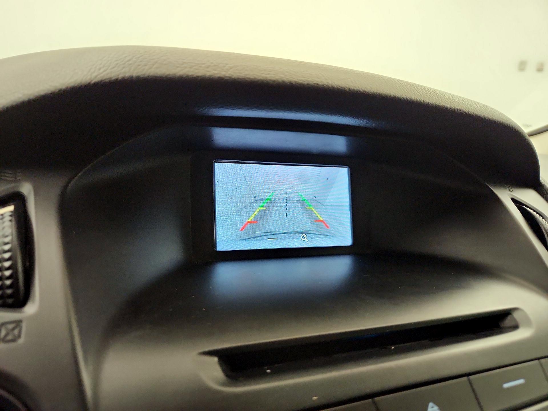 Thumbnail: 2016 Ford Focus - 14