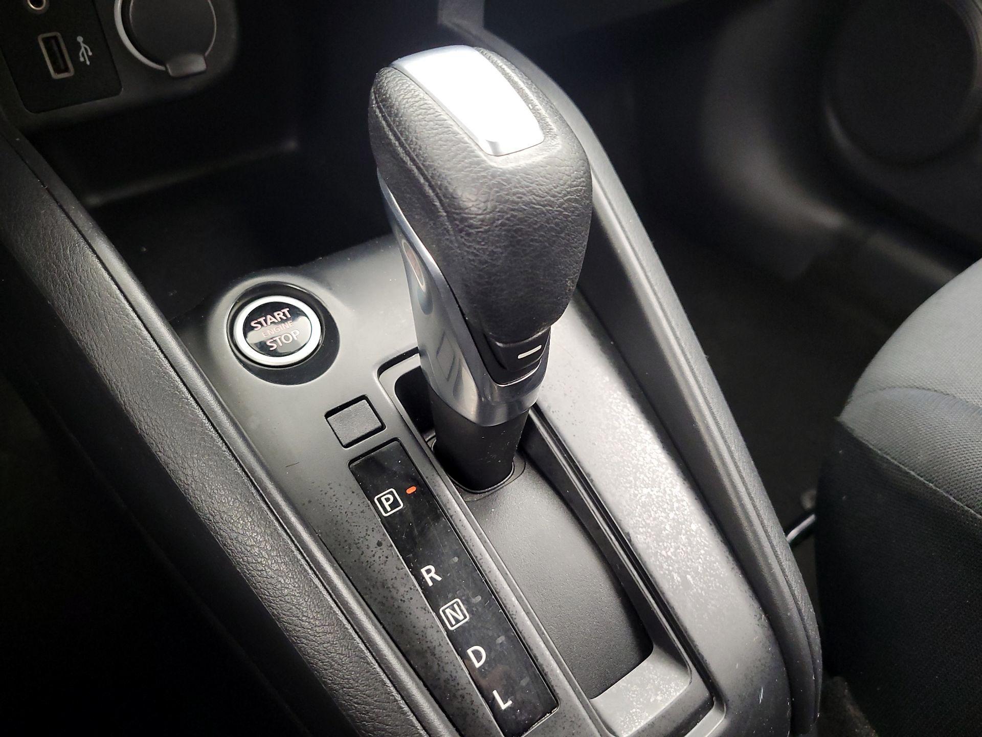 Thumbnail: 2023 Nissan Kicks - 17