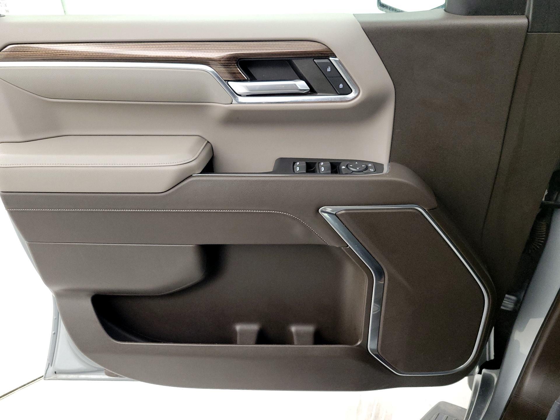 Thumbnail: 2023 Chevrolet Silverado 1500 - 12