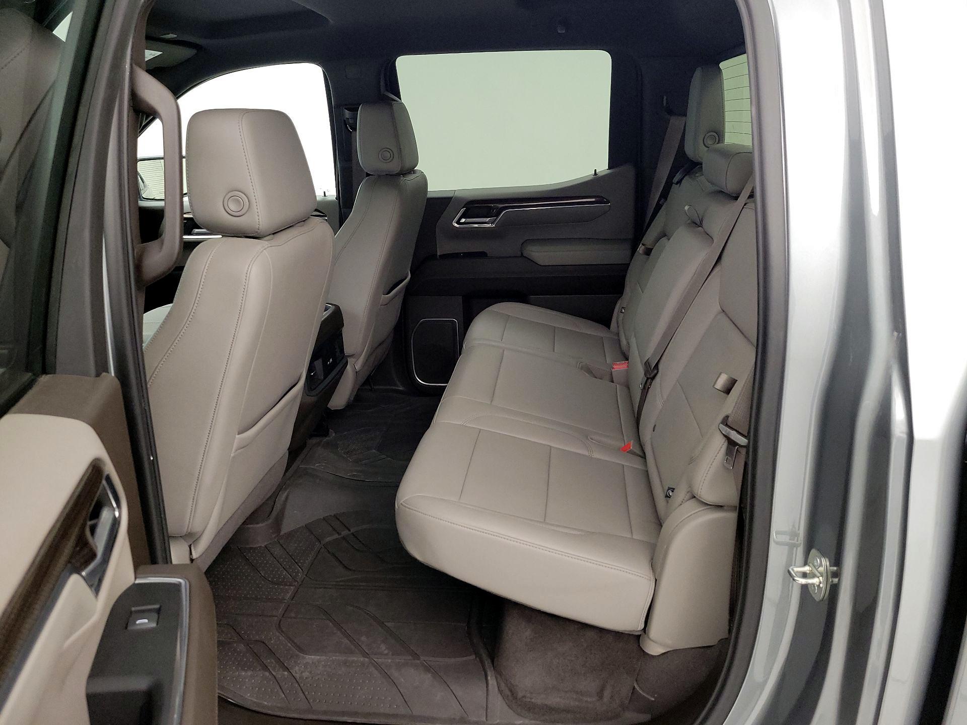 Thumbnail: 2023 Chevrolet Silverado 1500 - 20