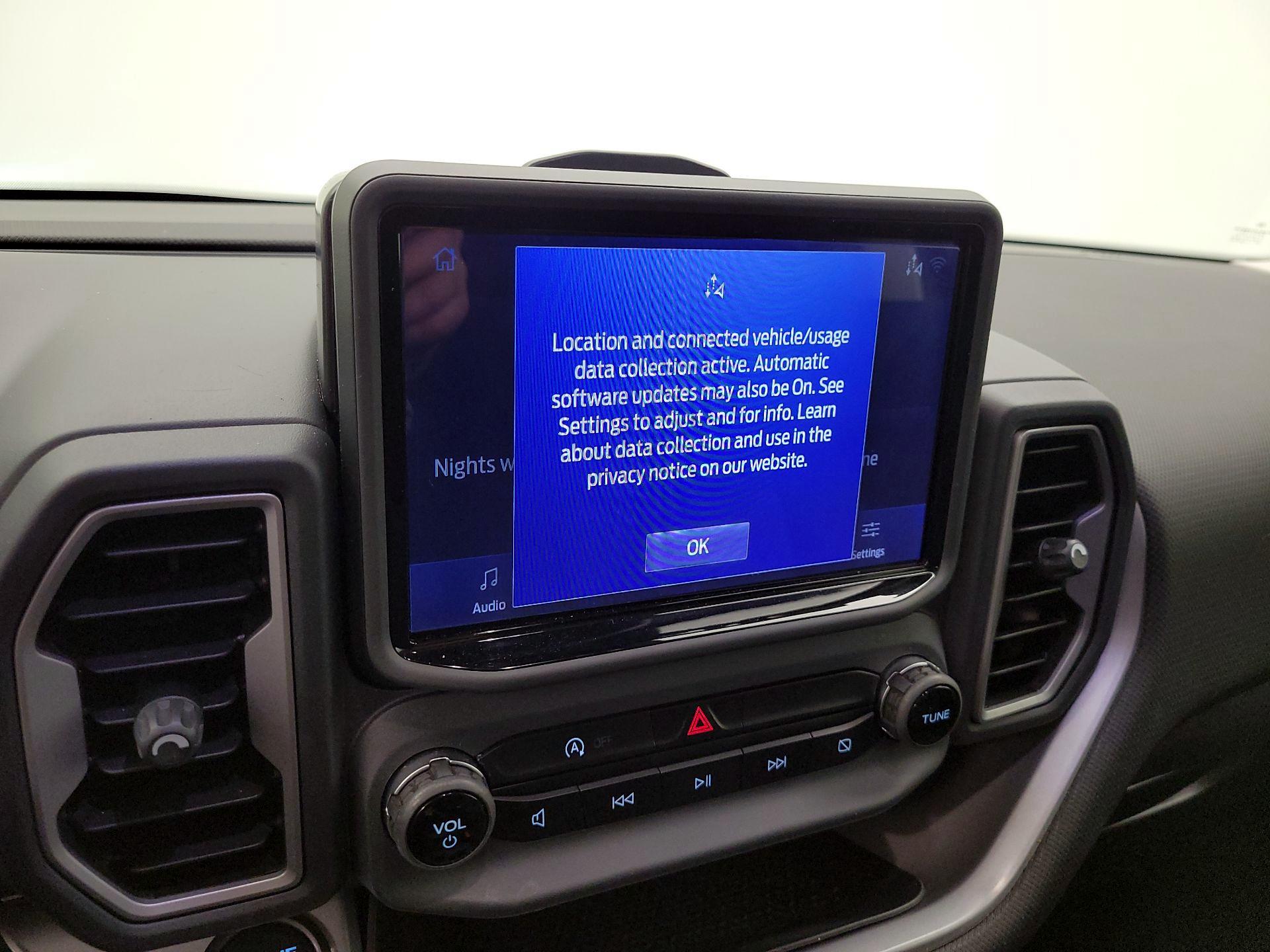 Thumbnail: 2022 Ford Bronco Sport - 13