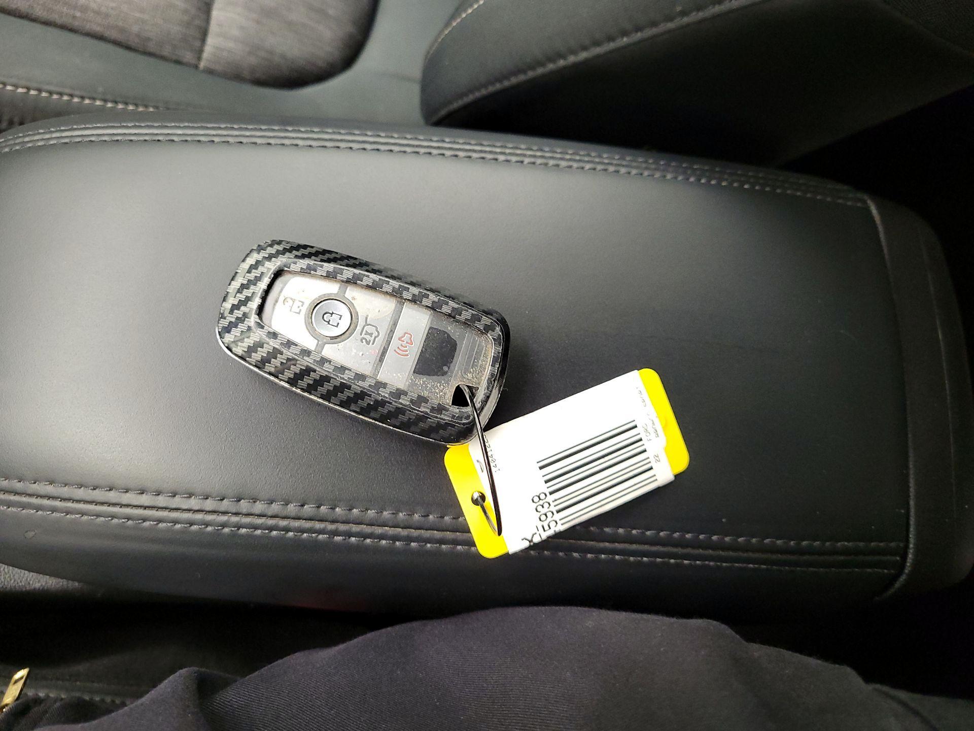 Thumbnail: 2022 Ford Bronco Sport - 18