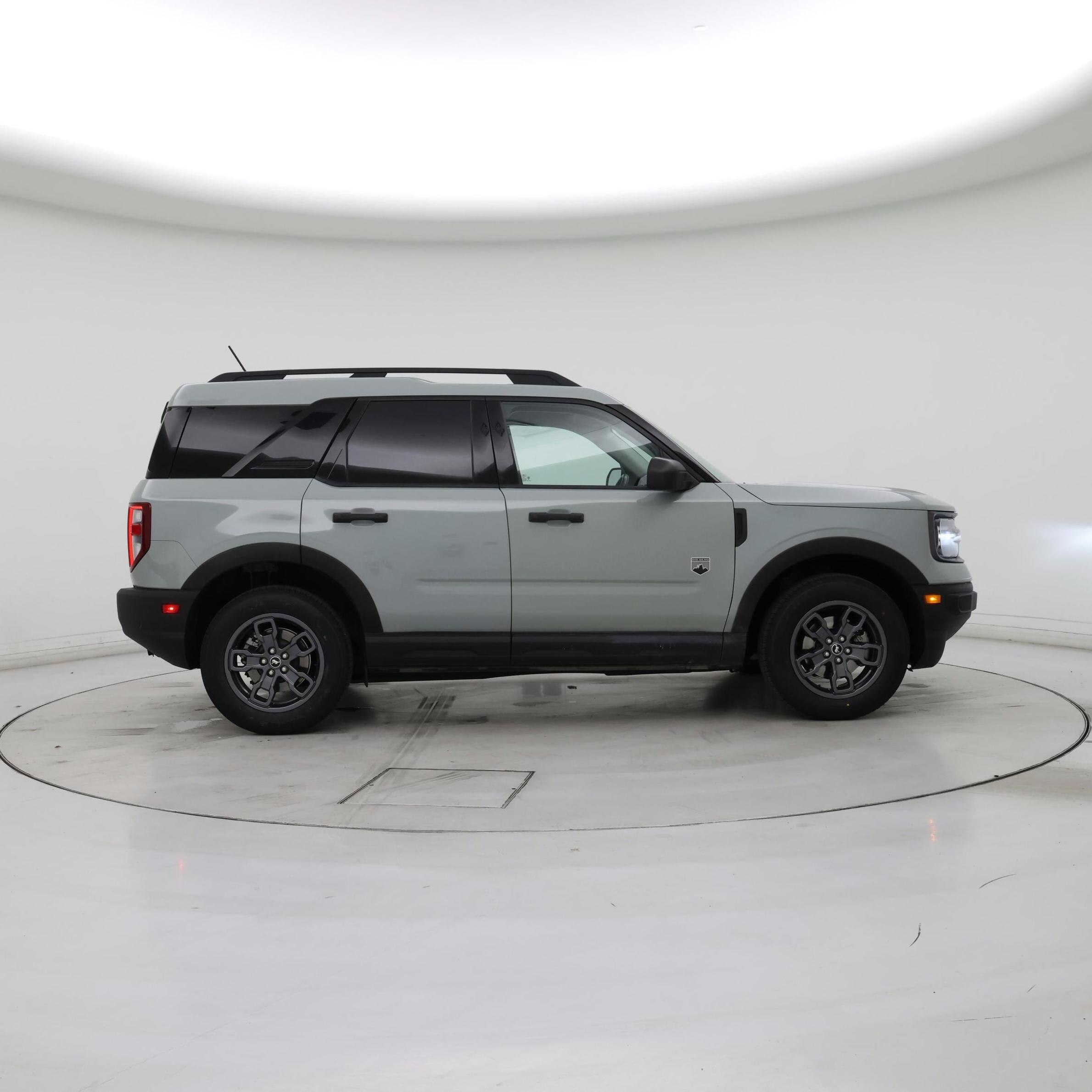 Thumbnail: 2022 Ford Bronco Sport - 7