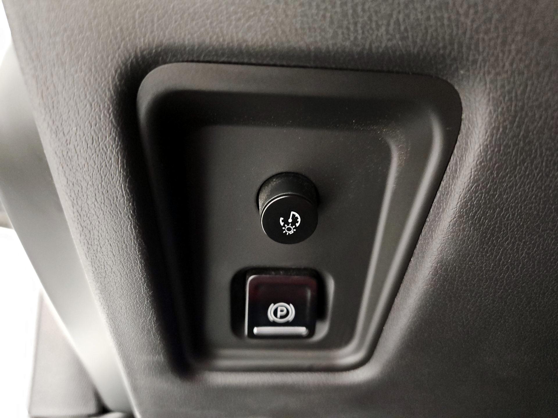 Thumbnail: 2023 Chevrolet Corvette - 13