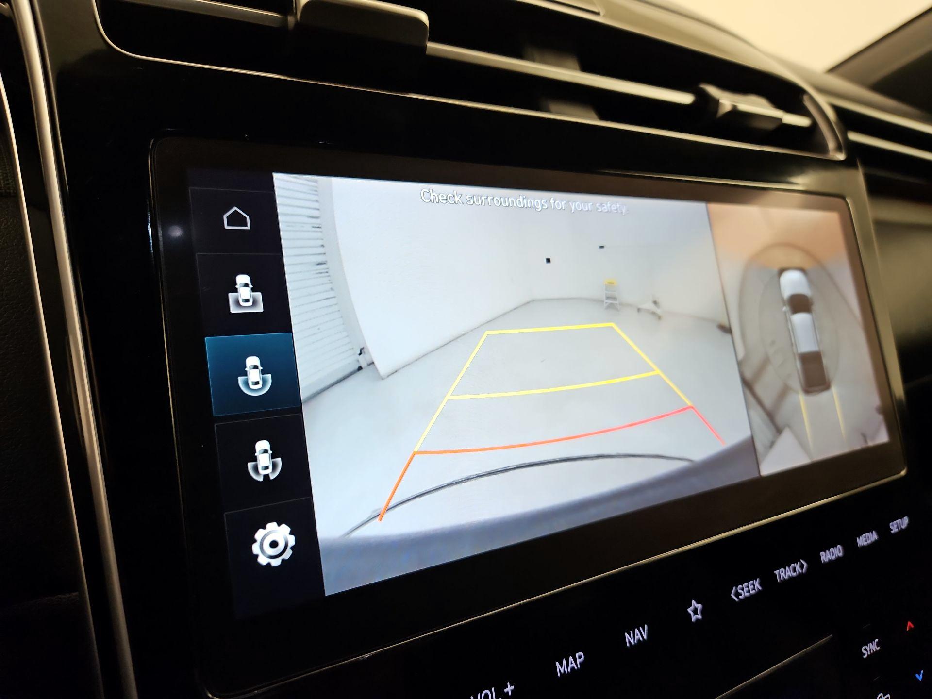 Thumbnail: 2022 Hyundai Santa Cruz - 15