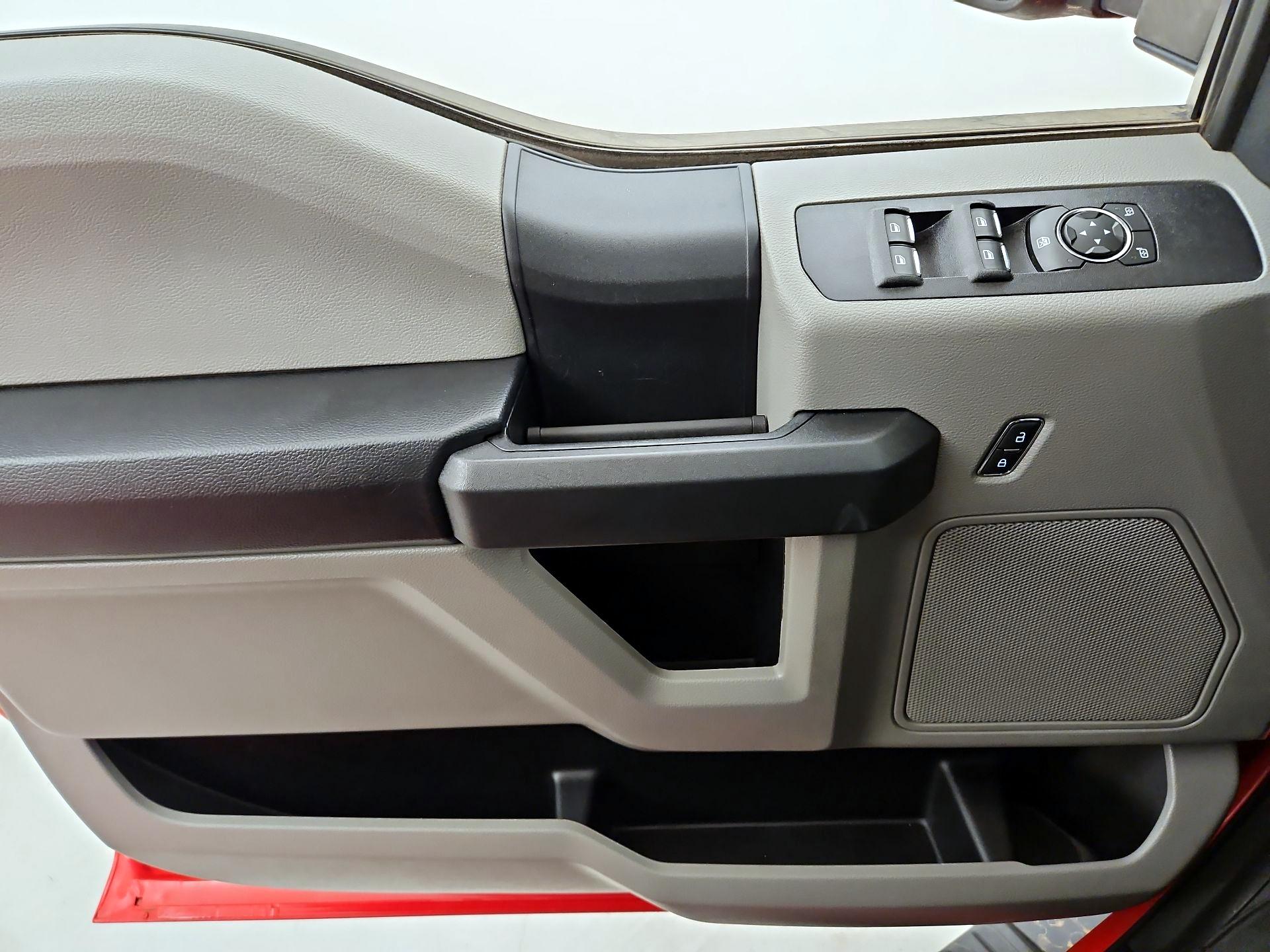 Thumbnail: 2020 Ford F-250 - 12