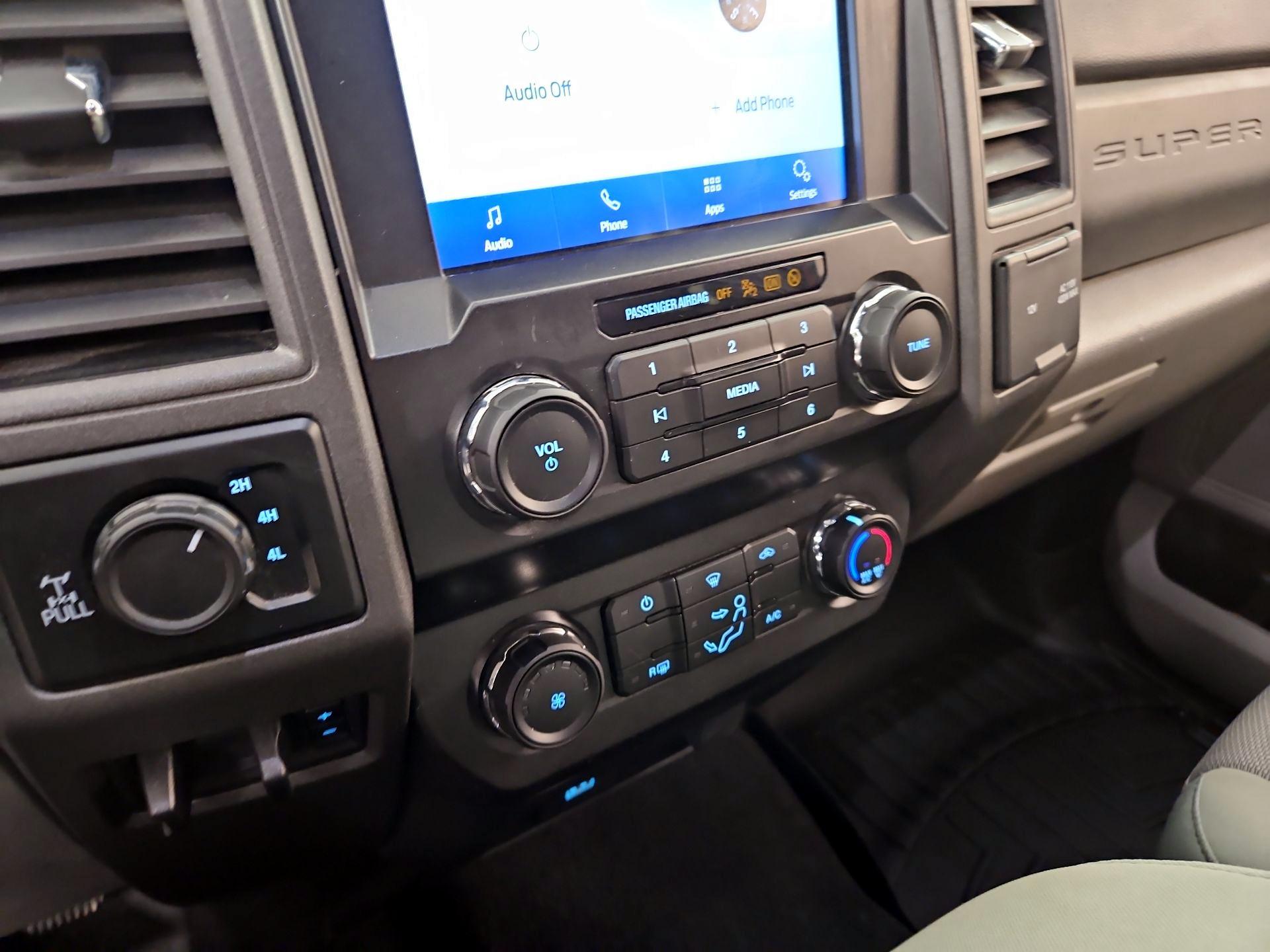 Thumbnail: 2020 Ford F-250 - 16