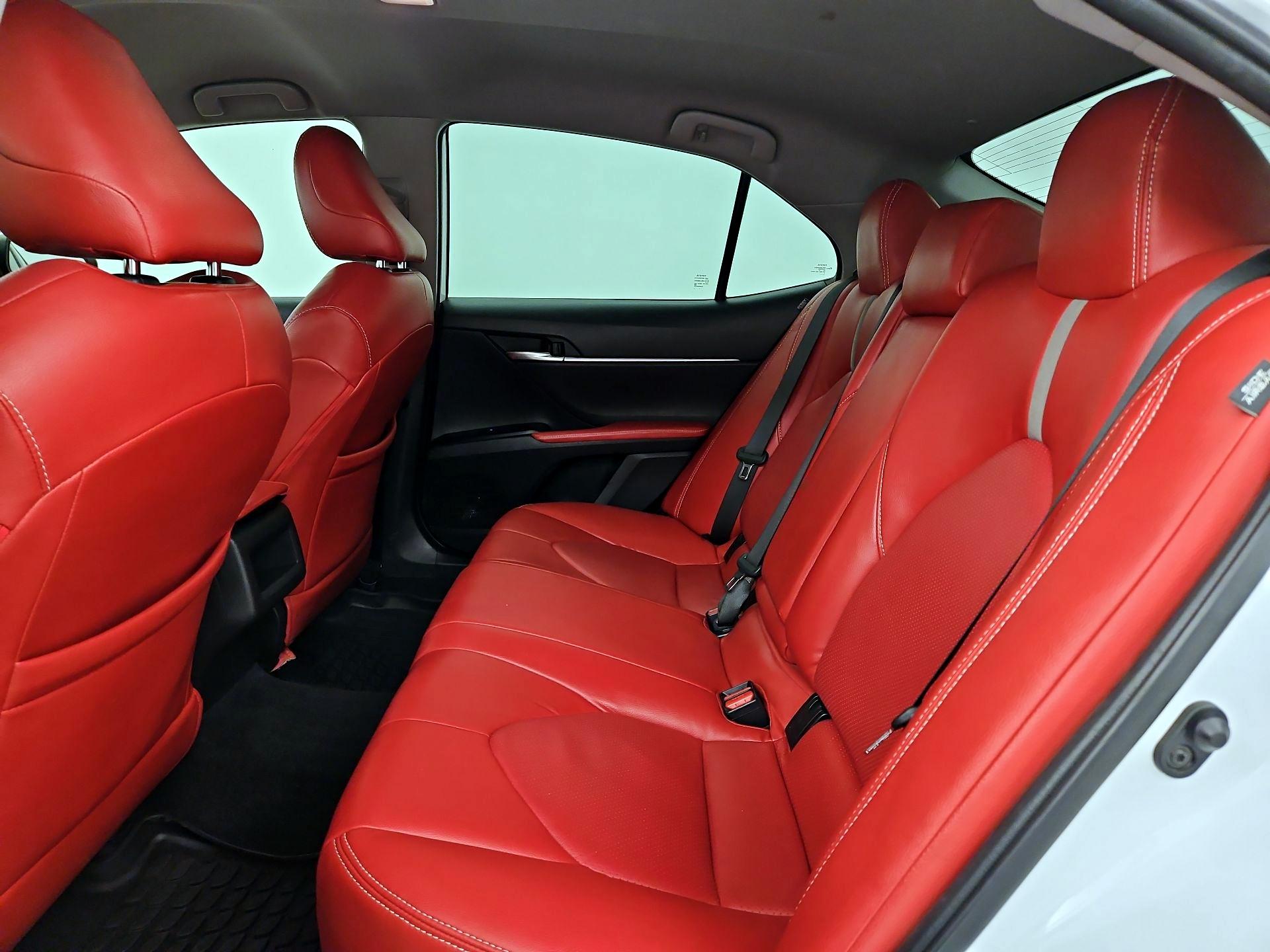 Thumbnail: 2020 Toyota Camry - 19