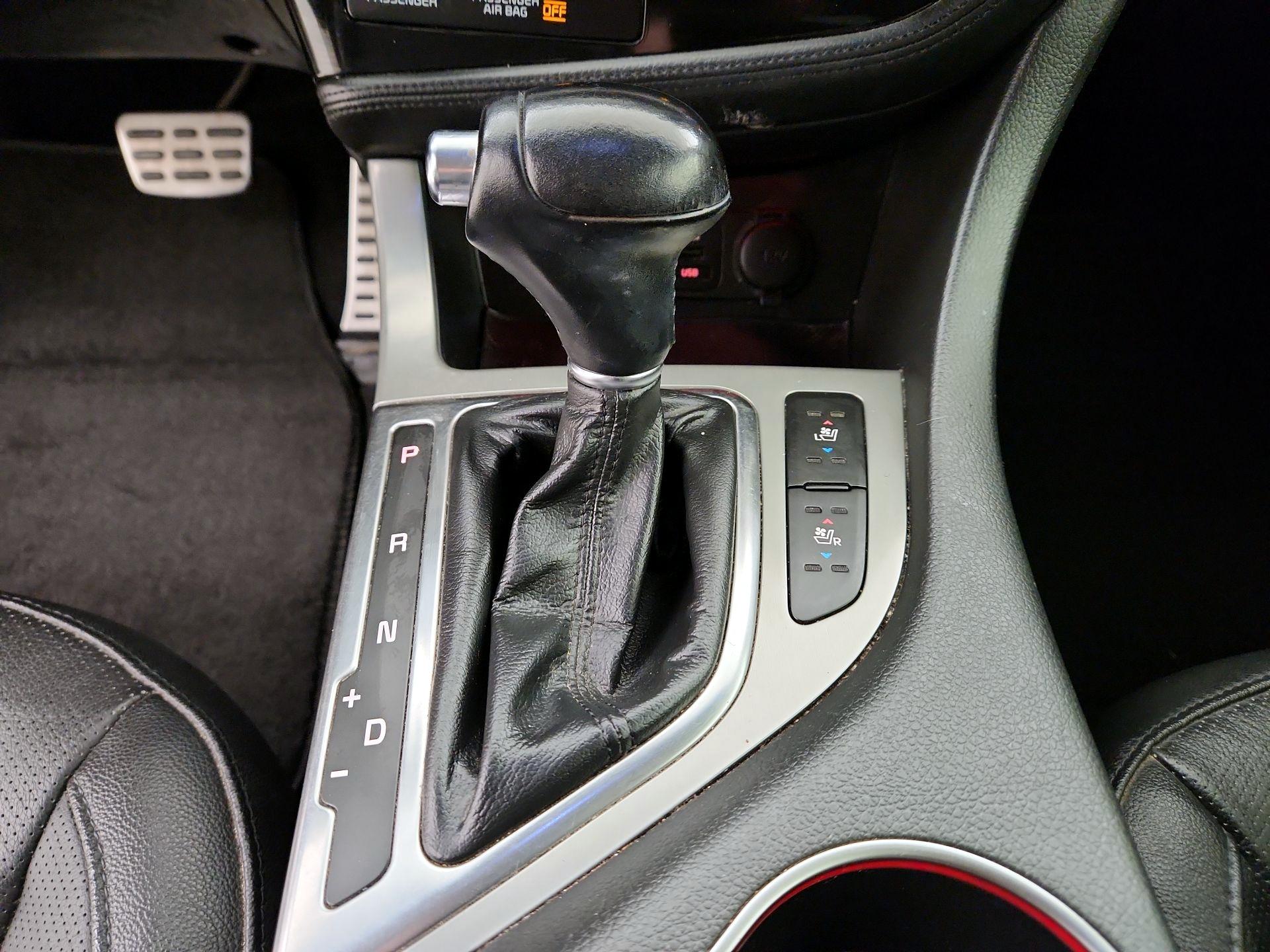 Thumbnail: 2015 Kia Optima - 17