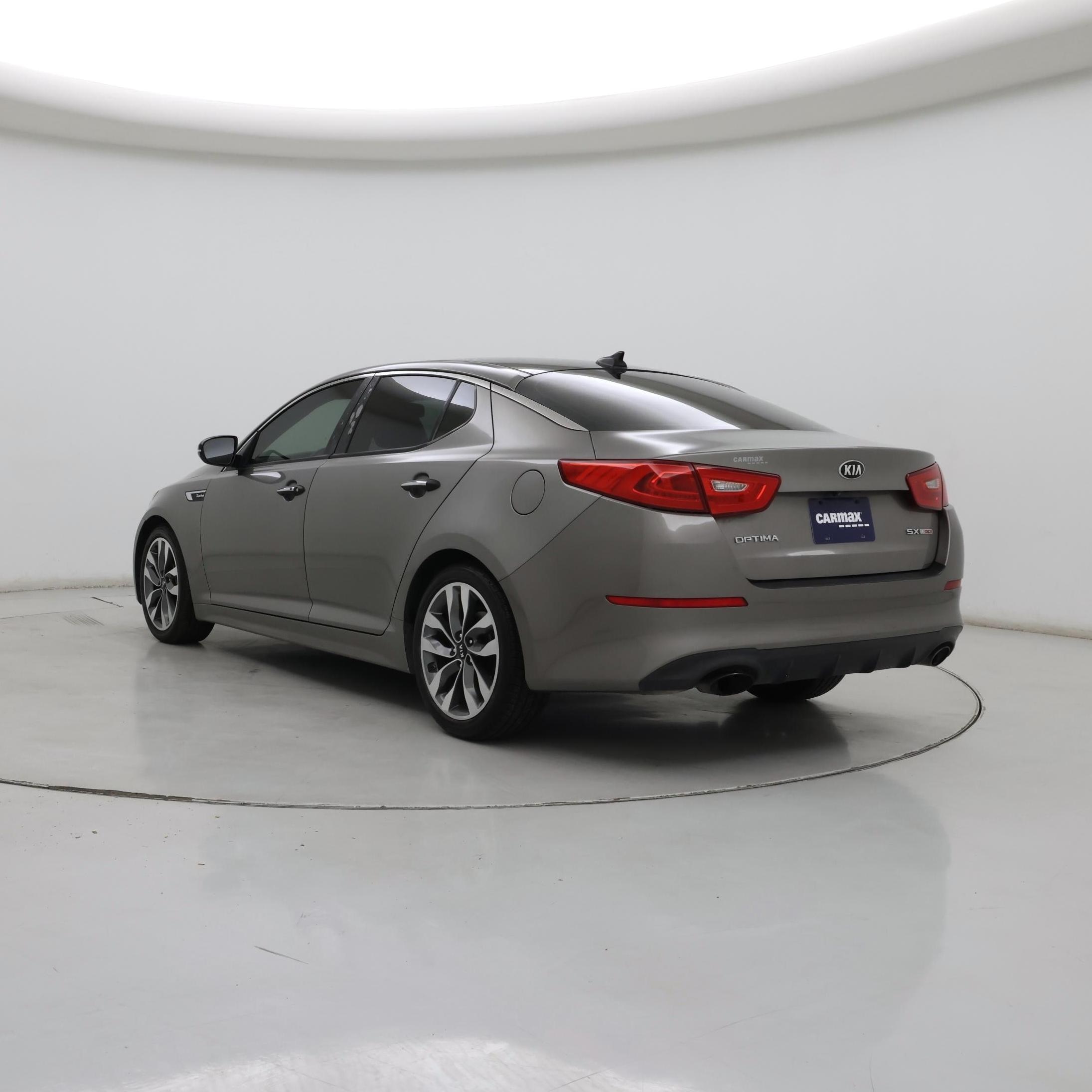 Thumbnail: 2015 Kia Optima - 2