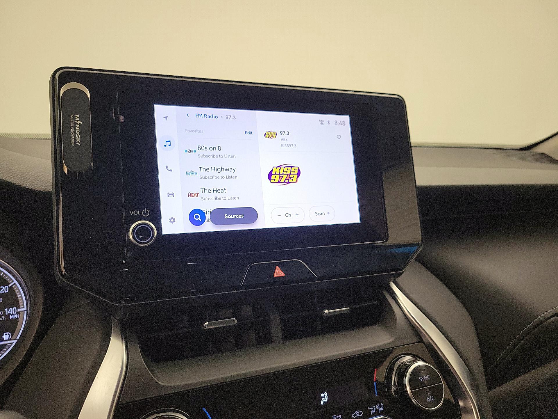 Thumbnail: 2023 Toyota Venza - 15