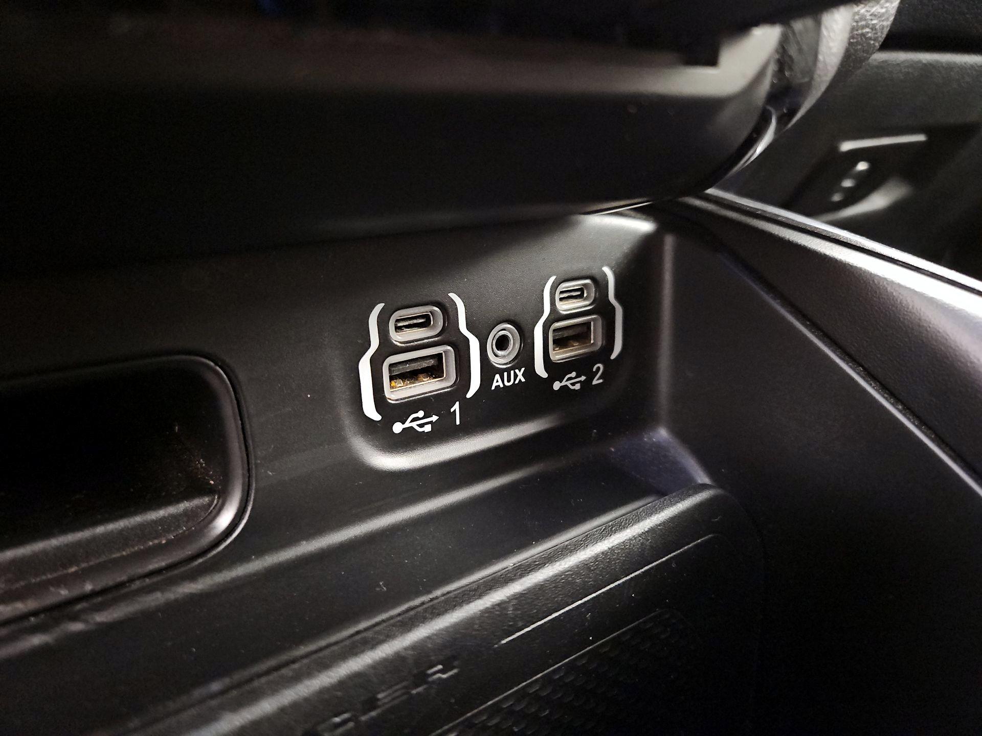 Thumbnail: 2022 RAM 1500 - 19