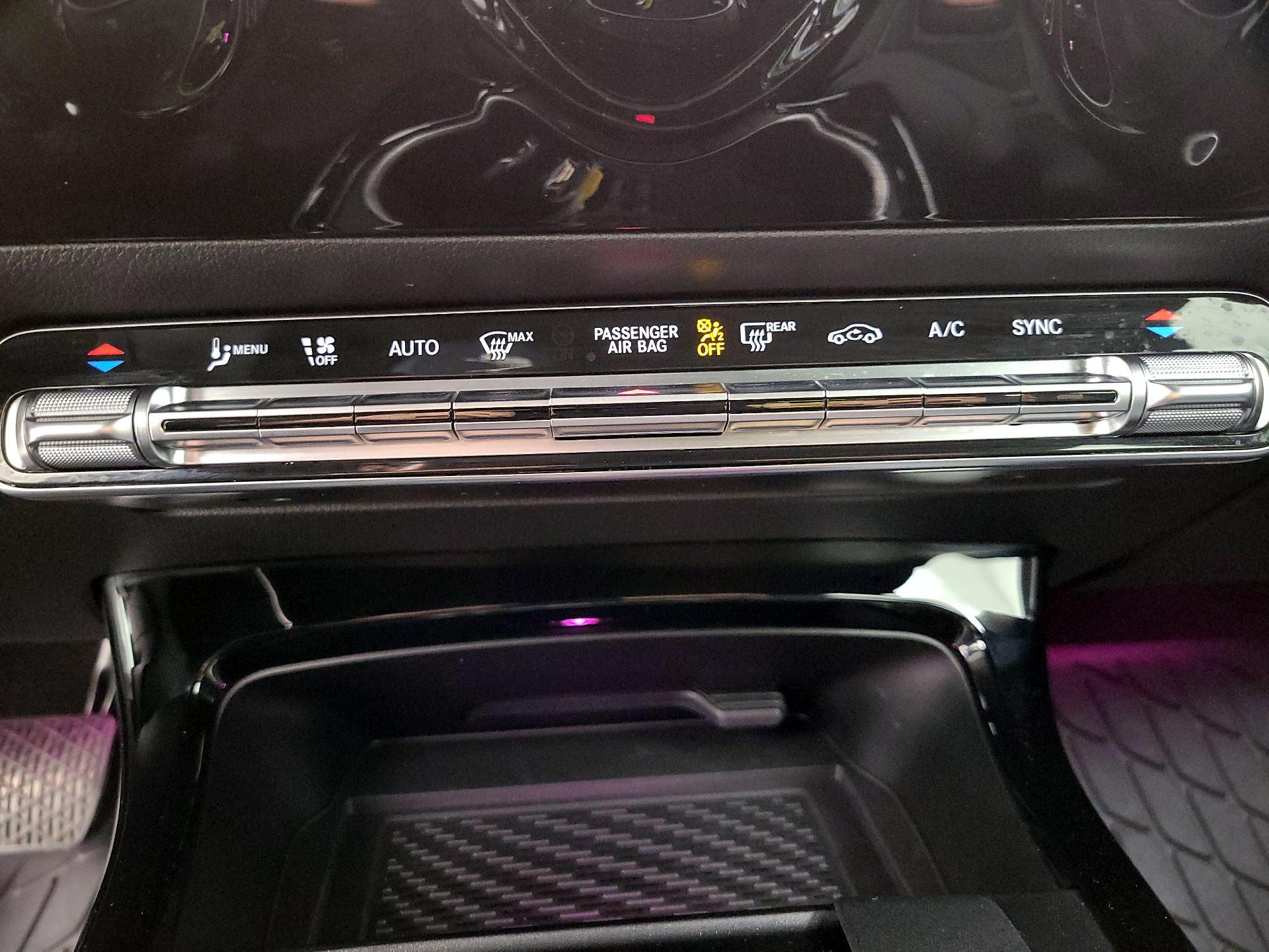 Thumbnail: 2025 Mercedes-Benz CLA - 16