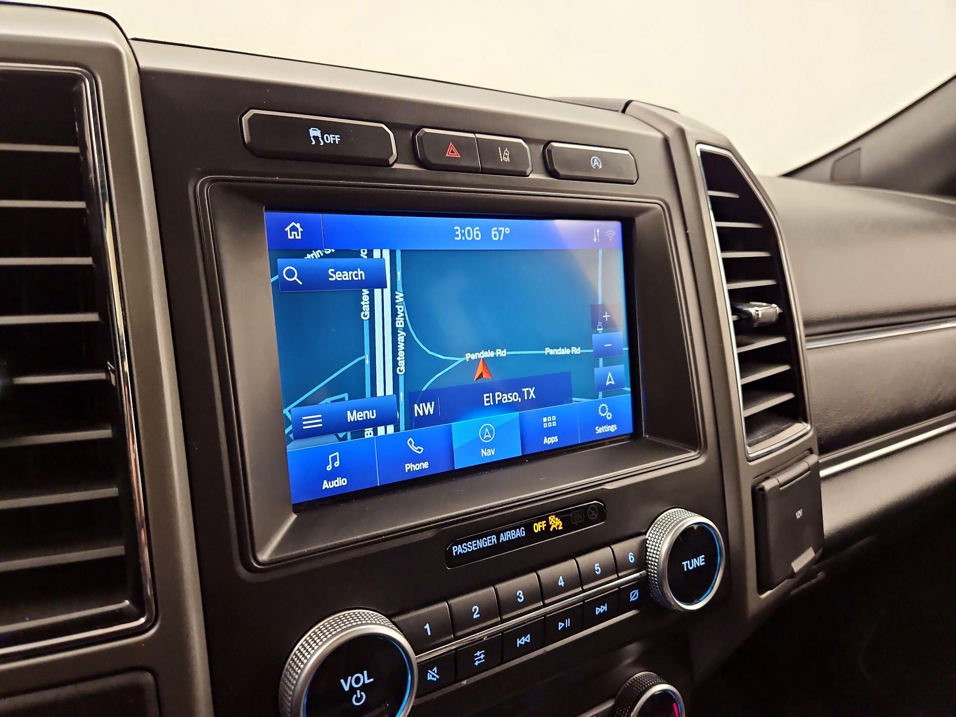 Thumbnail: 2021 Ford Expedition - 14