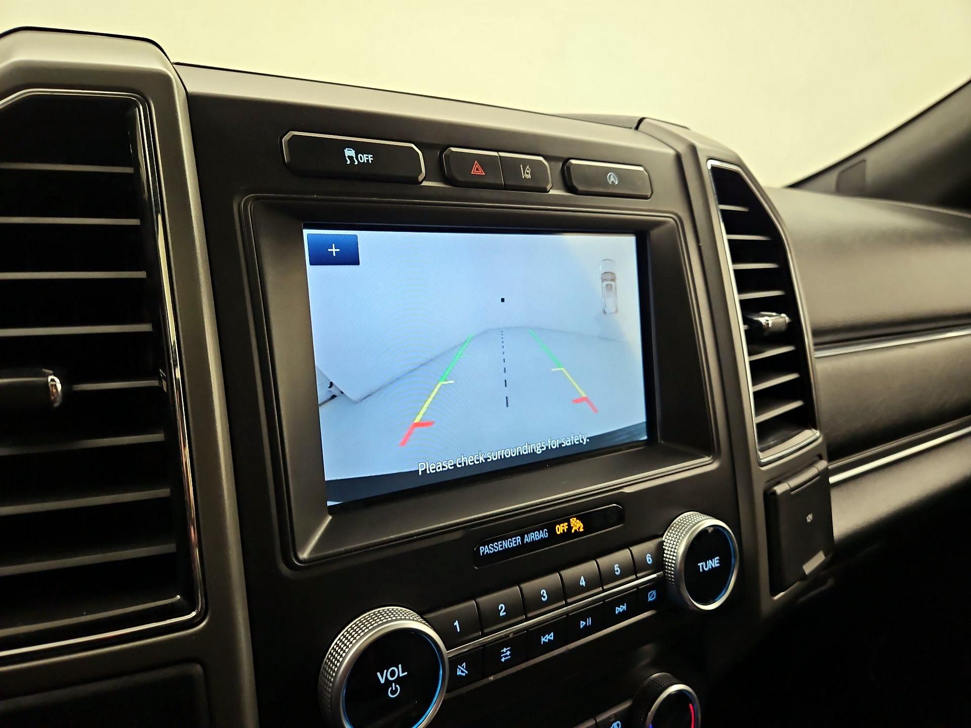 Thumbnail: 2021 Ford Expedition - 15