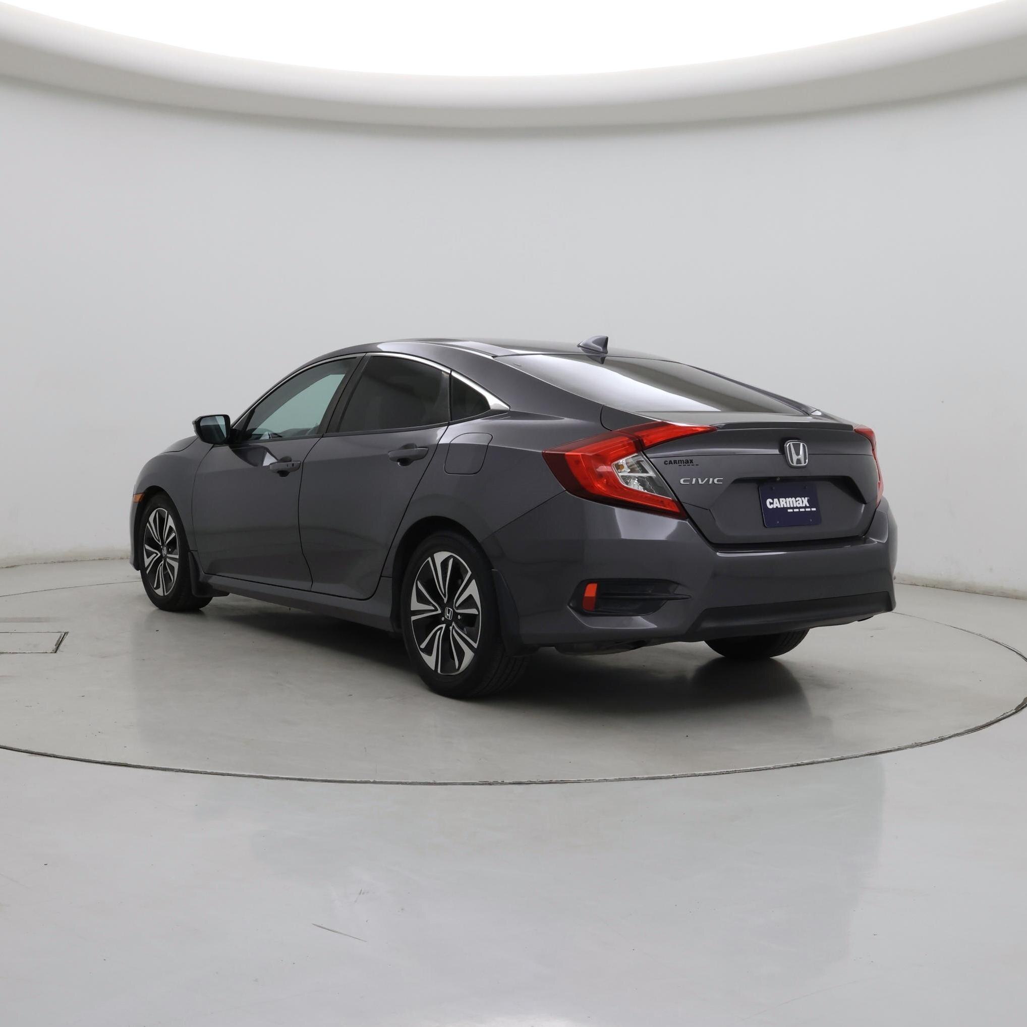 Thumbnail: 2016 Honda Civic - 2