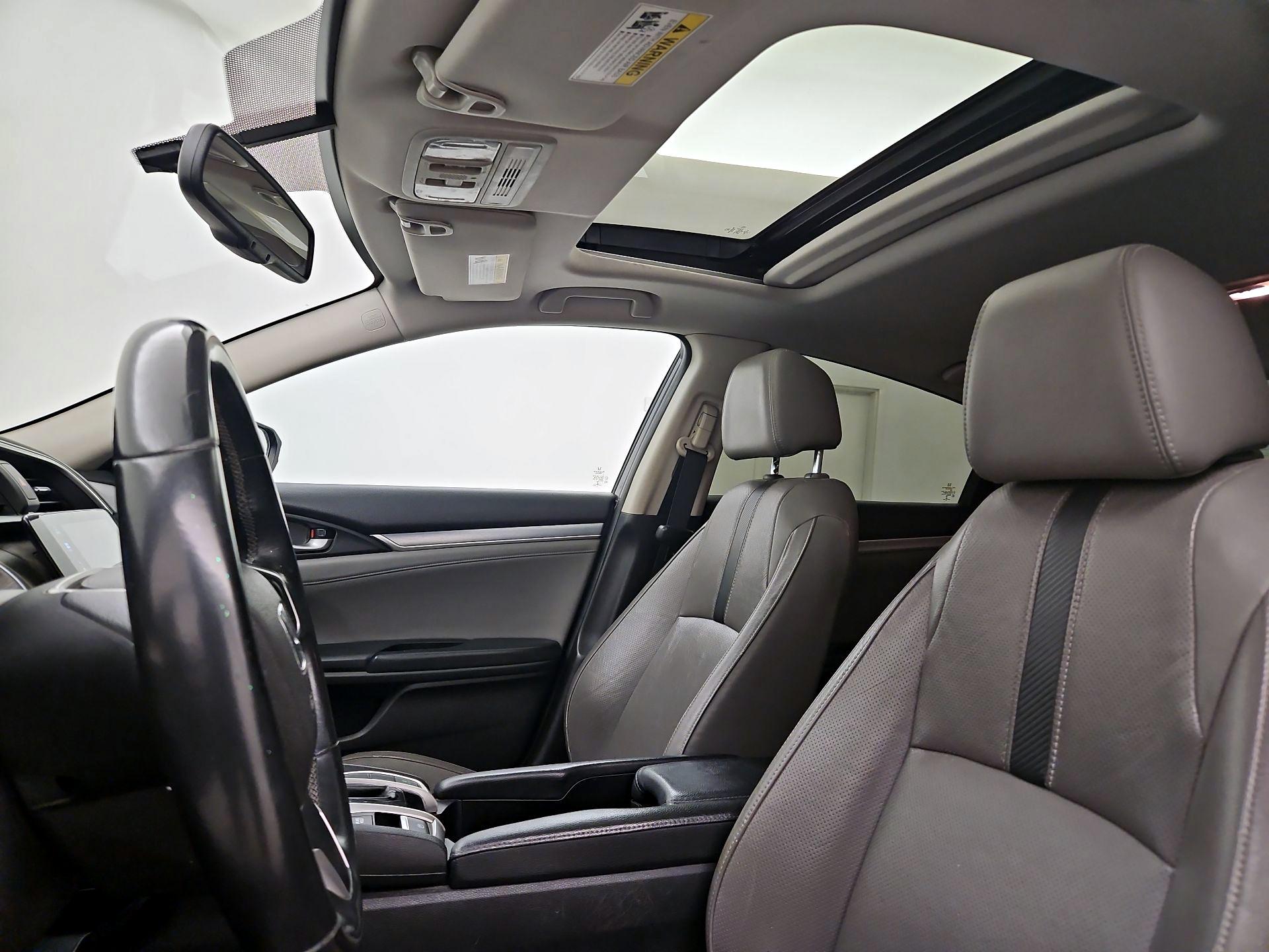 Thumbnail: 2016 Honda Civic - 19