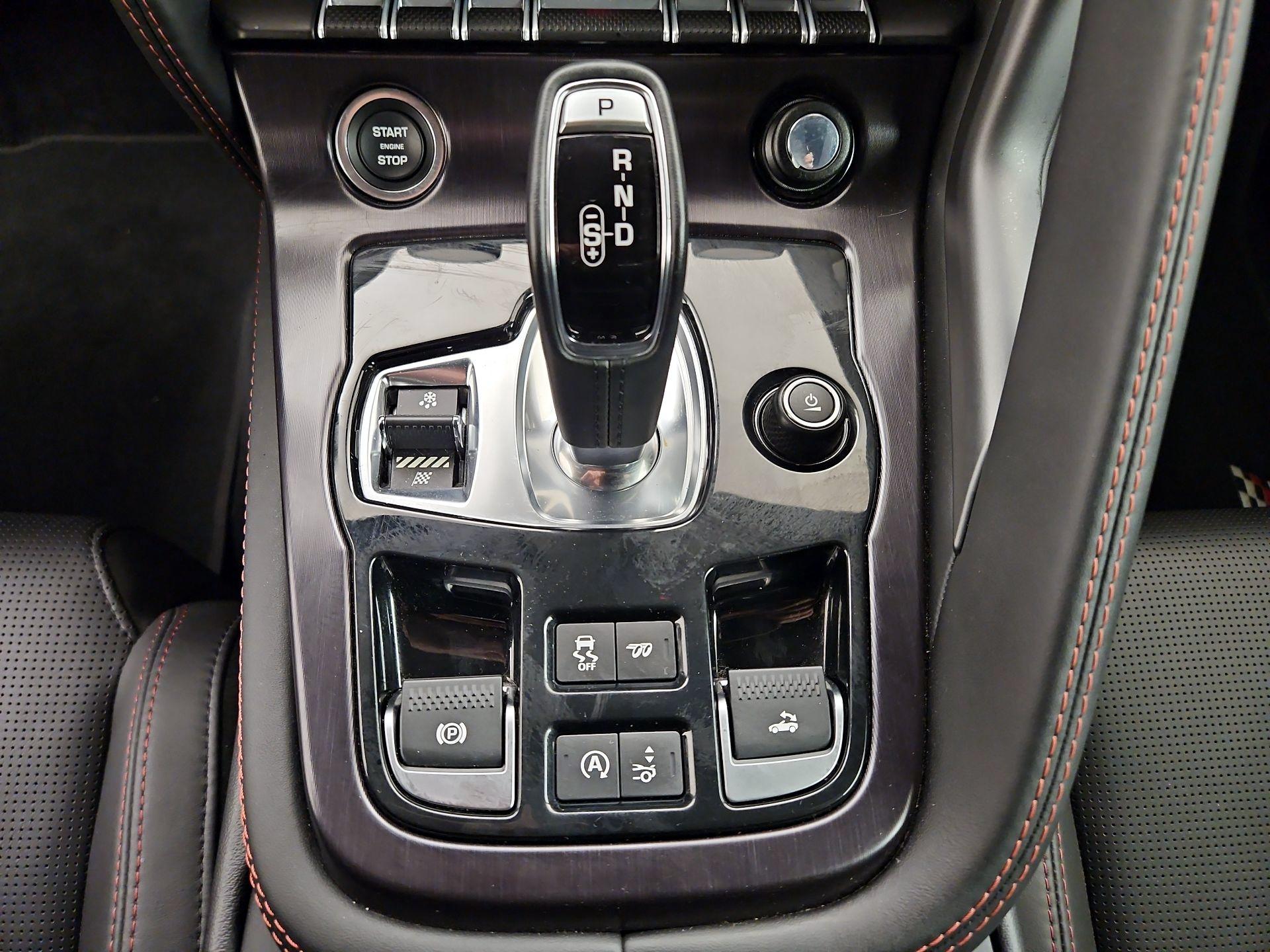 Thumbnail: 2020 Jaguar F-Type - 18