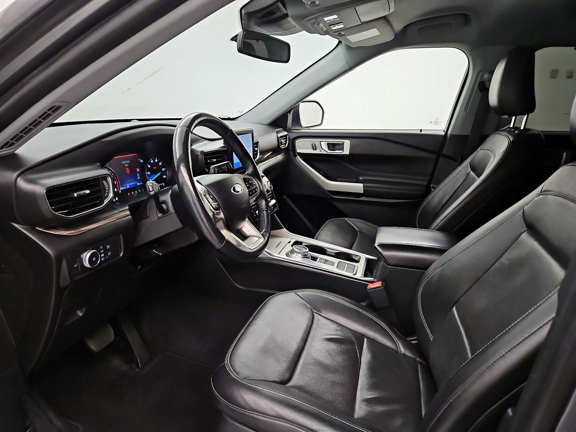 Thumbnail: 2022 Ford Explorer - 11