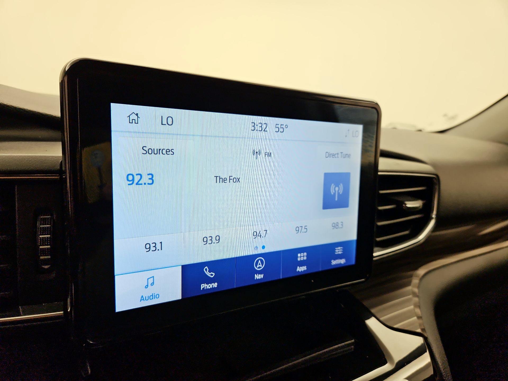 Thumbnail: 2022 Ford Explorer - 16