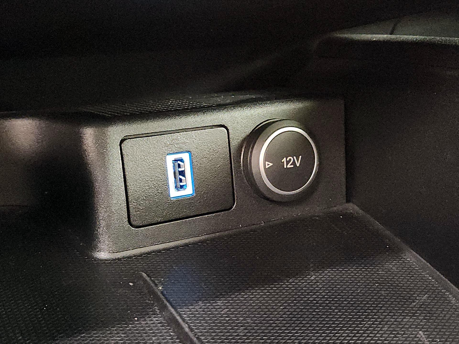 Thumbnail: 2020 Ford Escape - 19