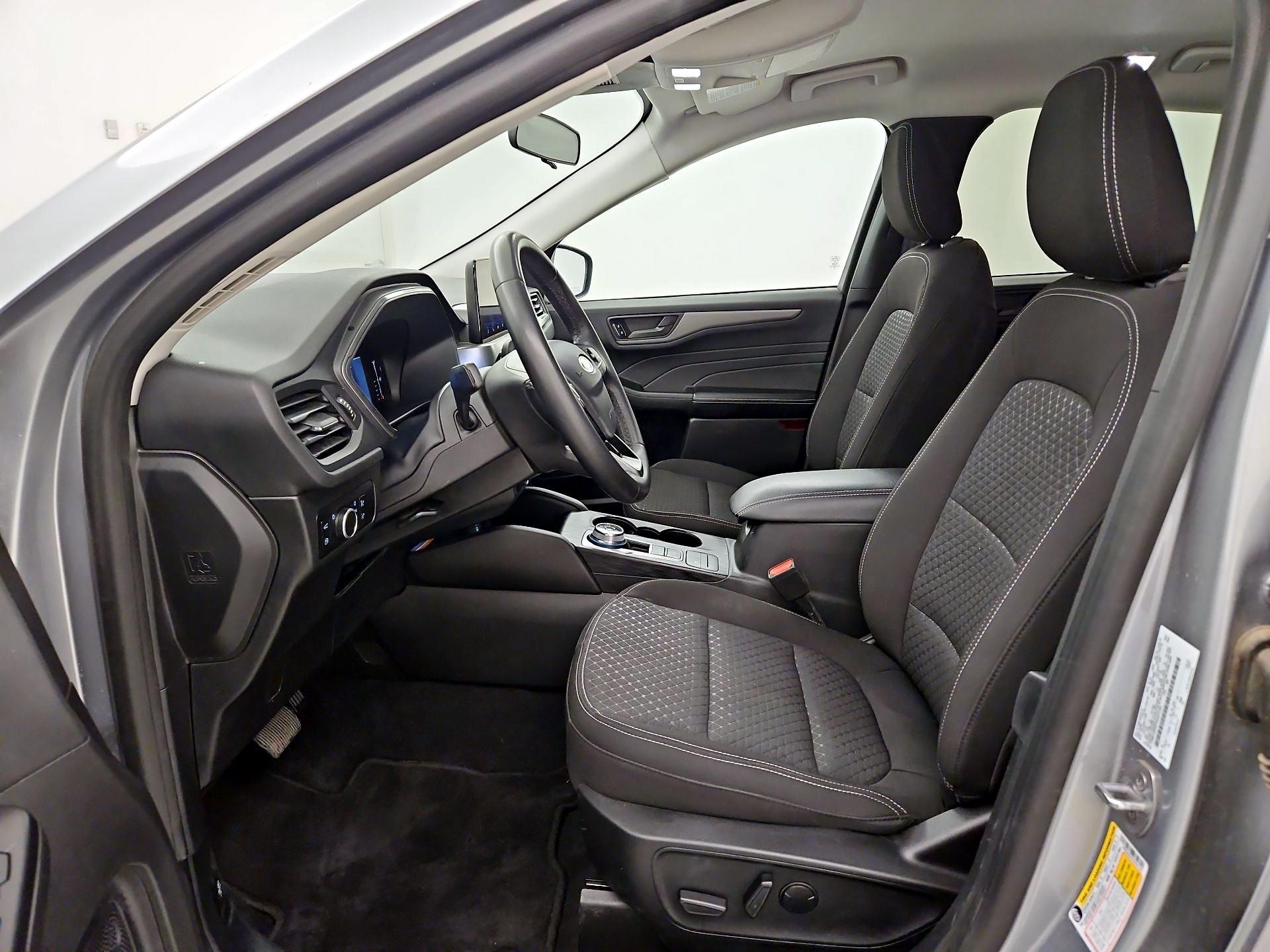 Thumbnail: 2023 Ford Escape - 11