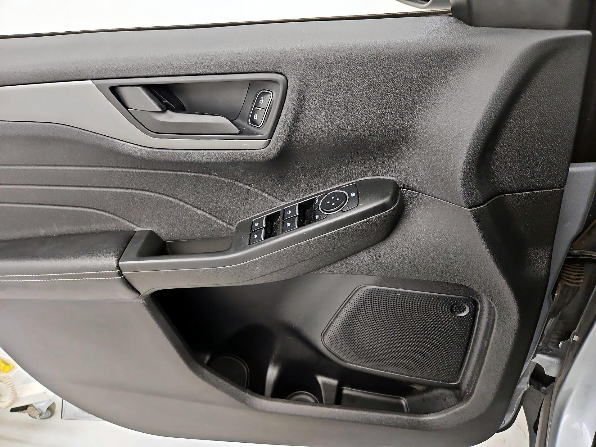 Thumbnail: 2023 Ford Escape - 12