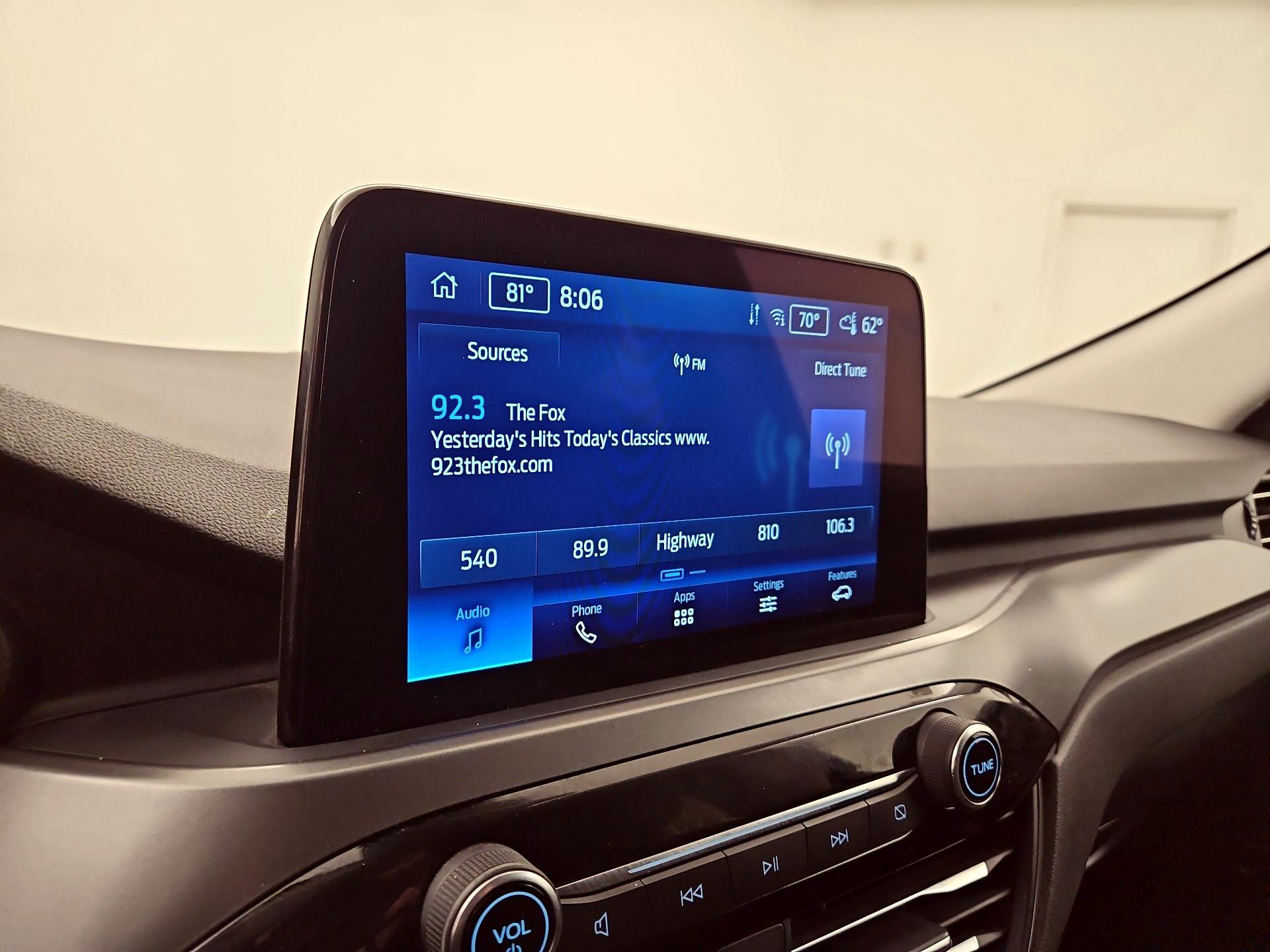 Thumbnail: 2023 Ford Escape - 15