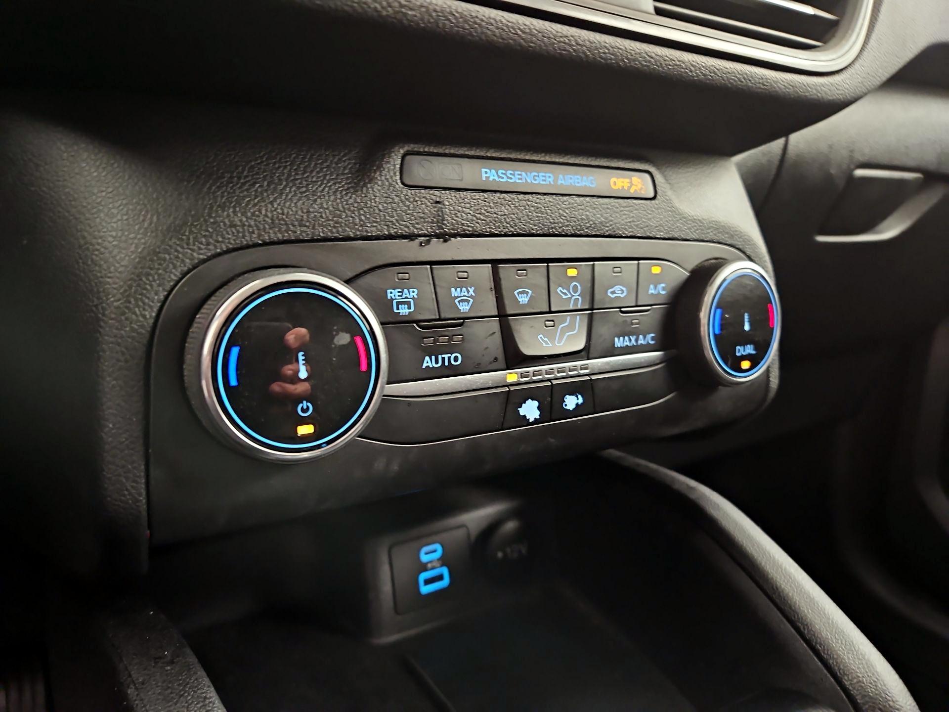 Thumbnail: 2023 Ford Escape - 16