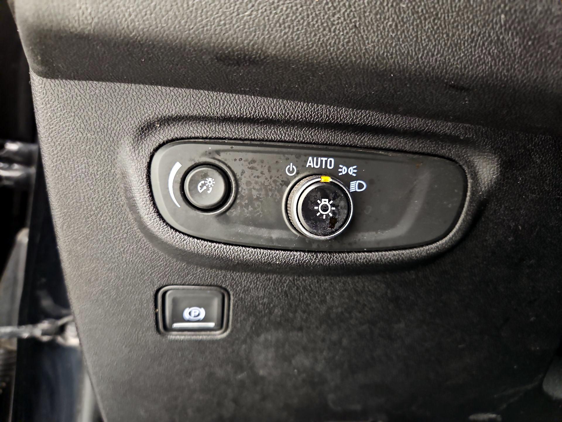 Thumbnail: 2018 GMC Terrain - 13