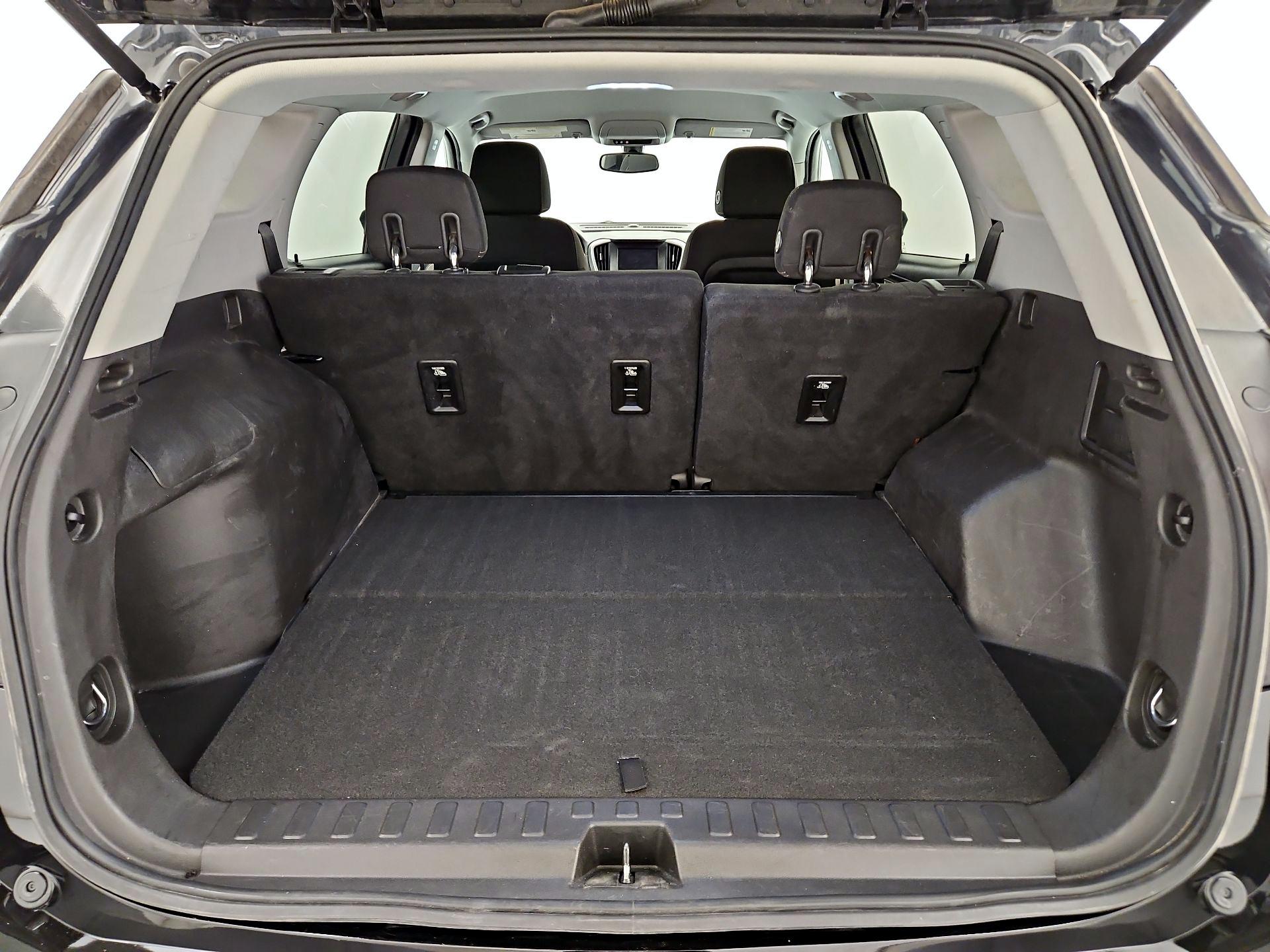 Thumbnail: 2018 GMC Terrain - 20