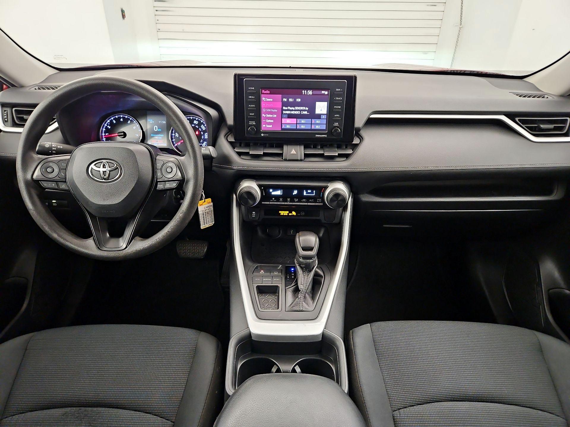 Thumbnail: 2021 Toyota RAV4 - 9