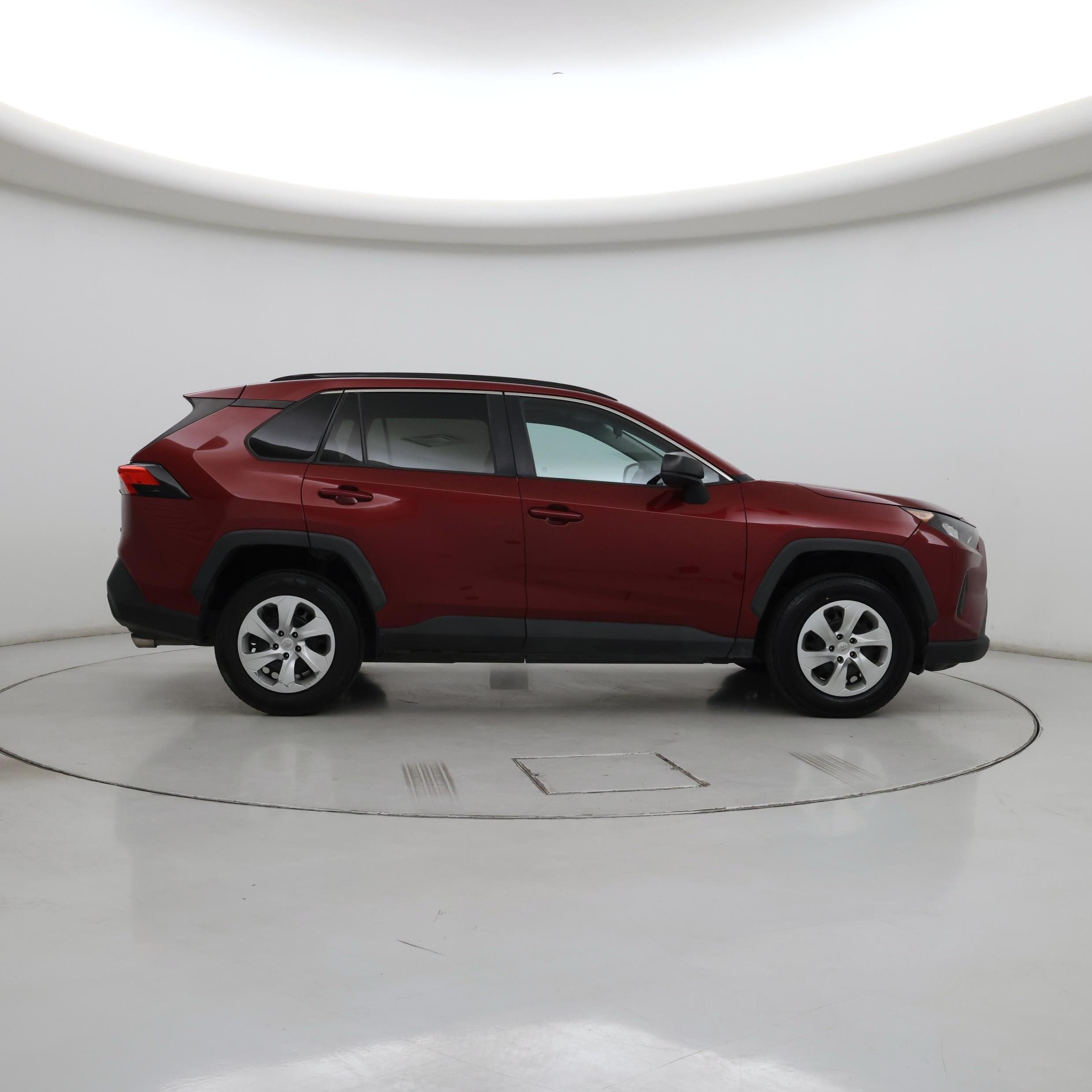 Thumbnail: 2021 Toyota RAV4 - 7