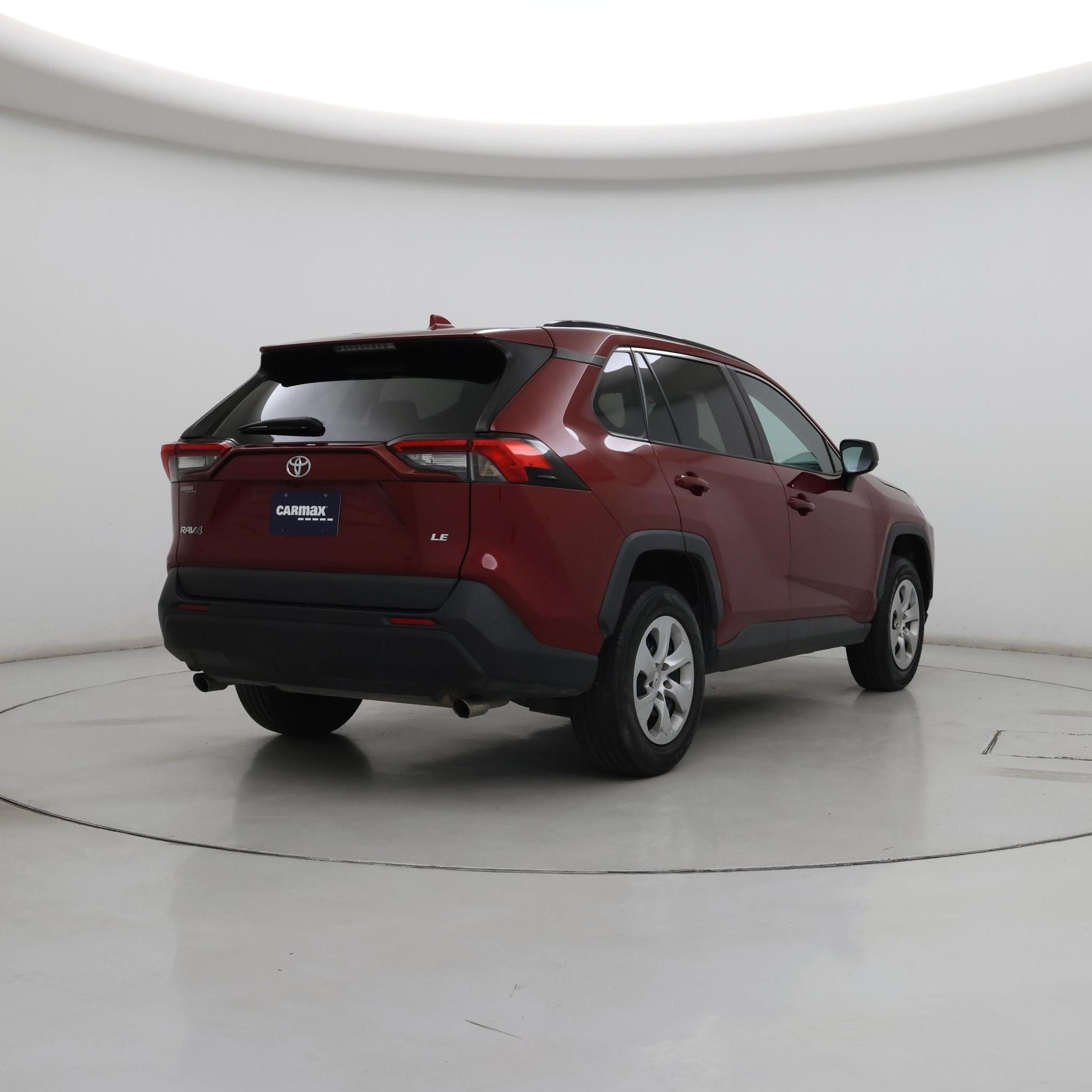 Thumbnail: 2021 Toyota RAV4 - 8
