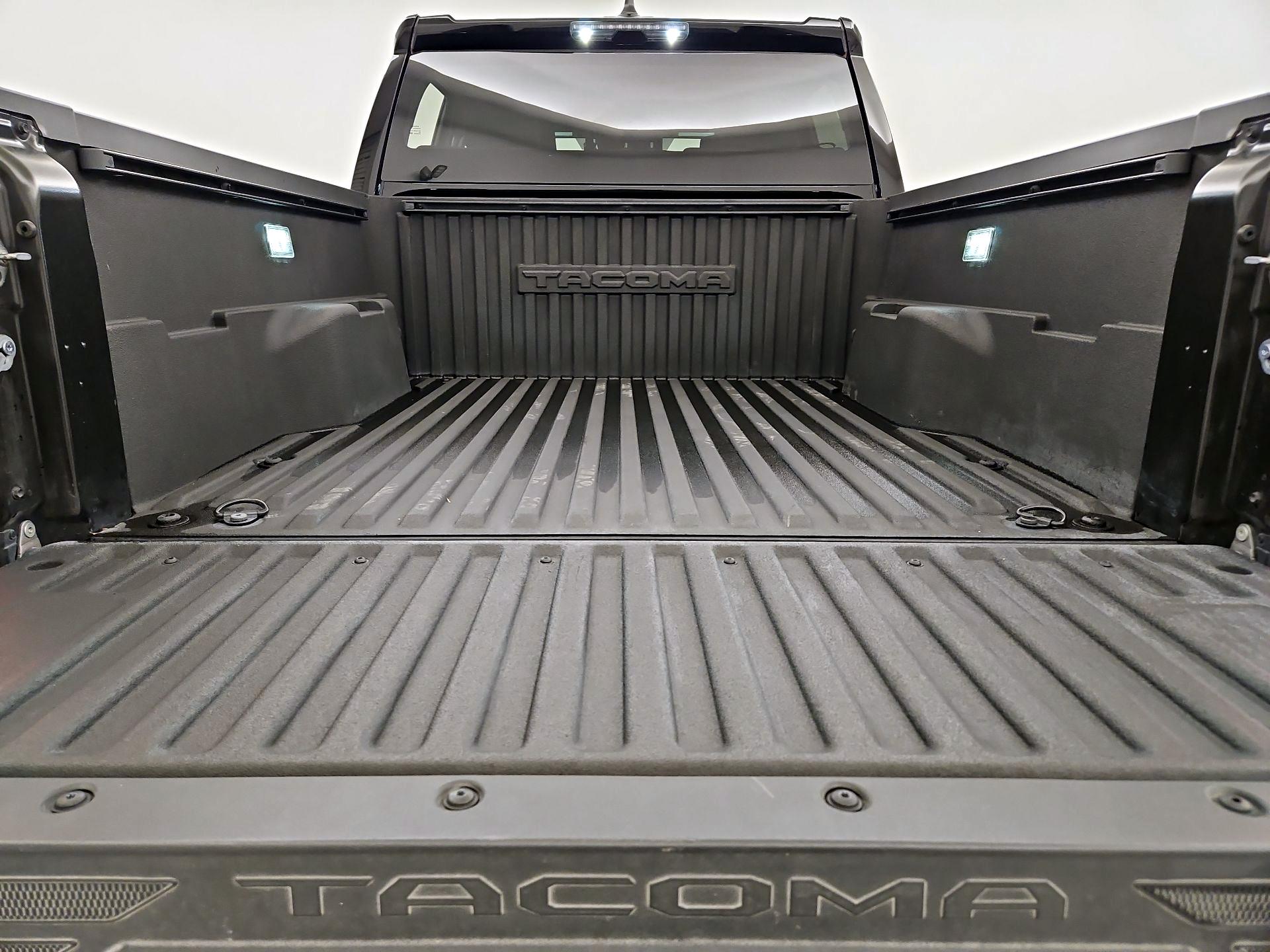 Thumbnail: 2024 Toyota Tacoma - 20