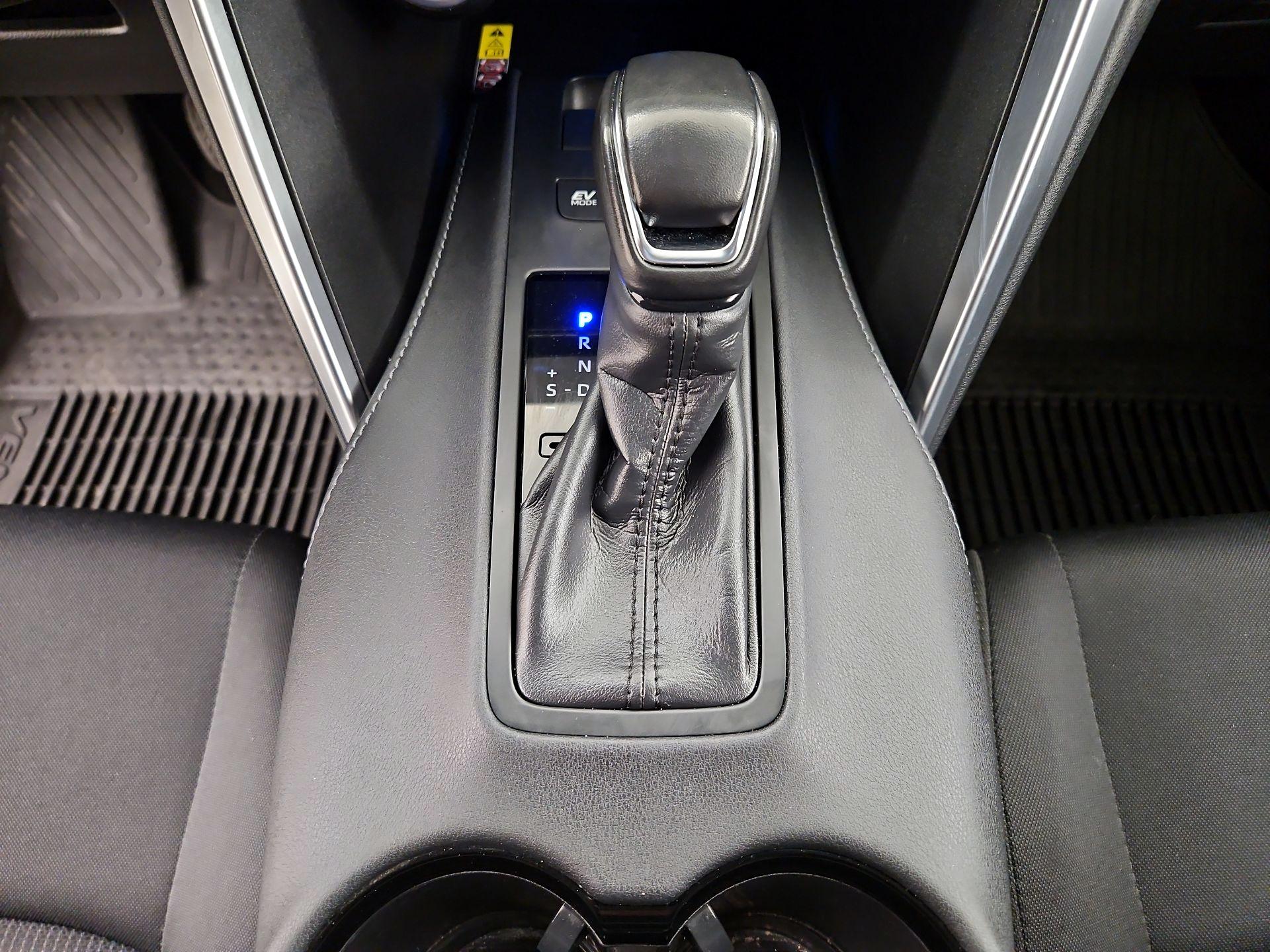 Thumbnail: 2024 Toyota Venza - 17