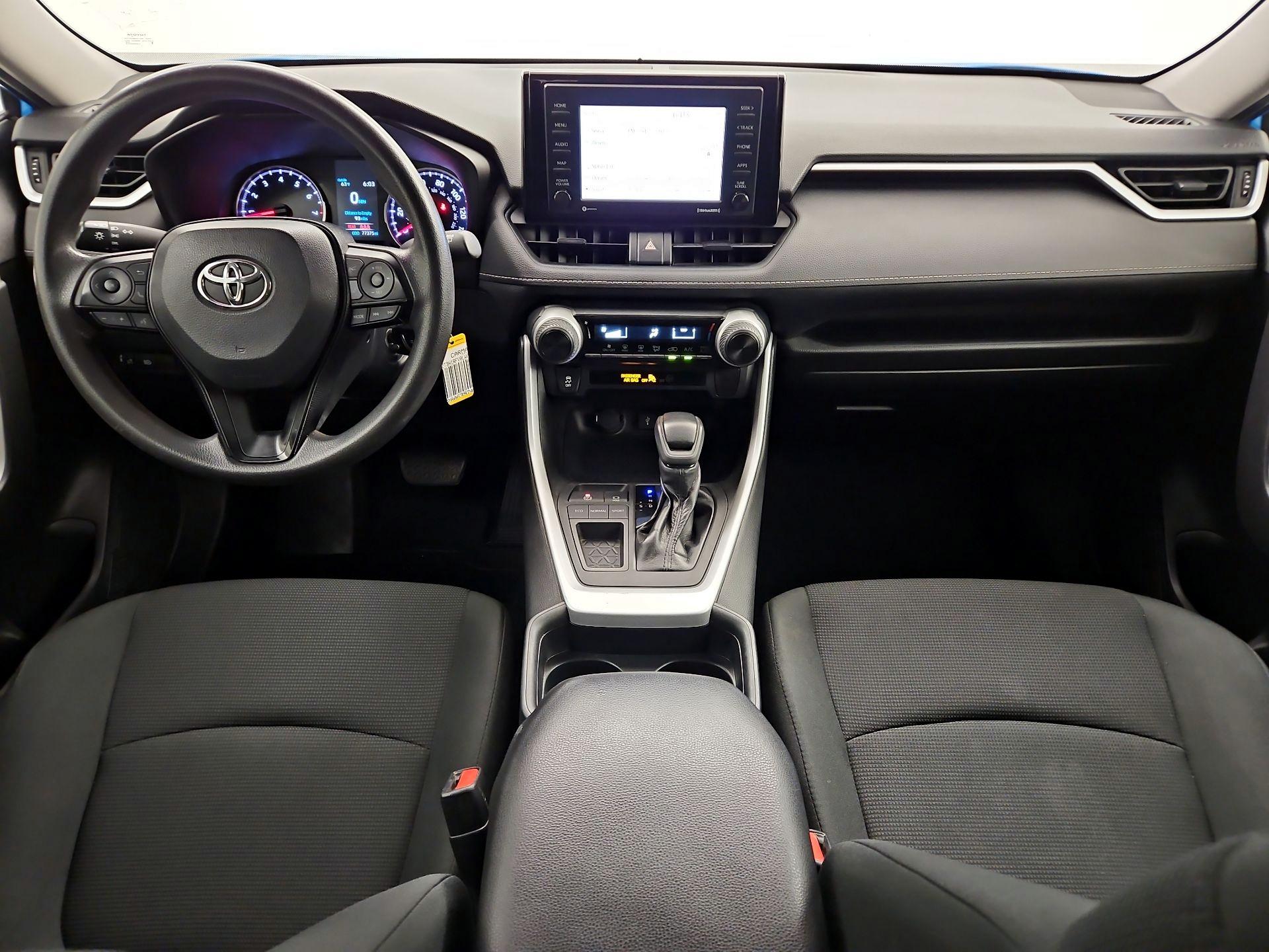 Thumbnail: 2020 Toyota RAV4 - 9