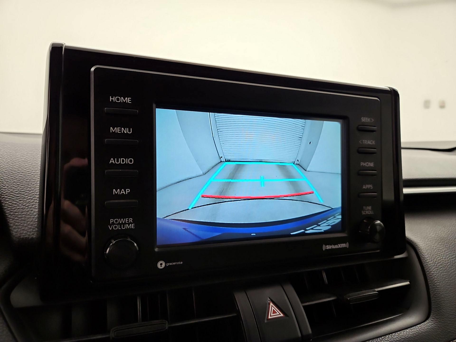 Thumbnail: 2020 Toyota RAV4 - 14