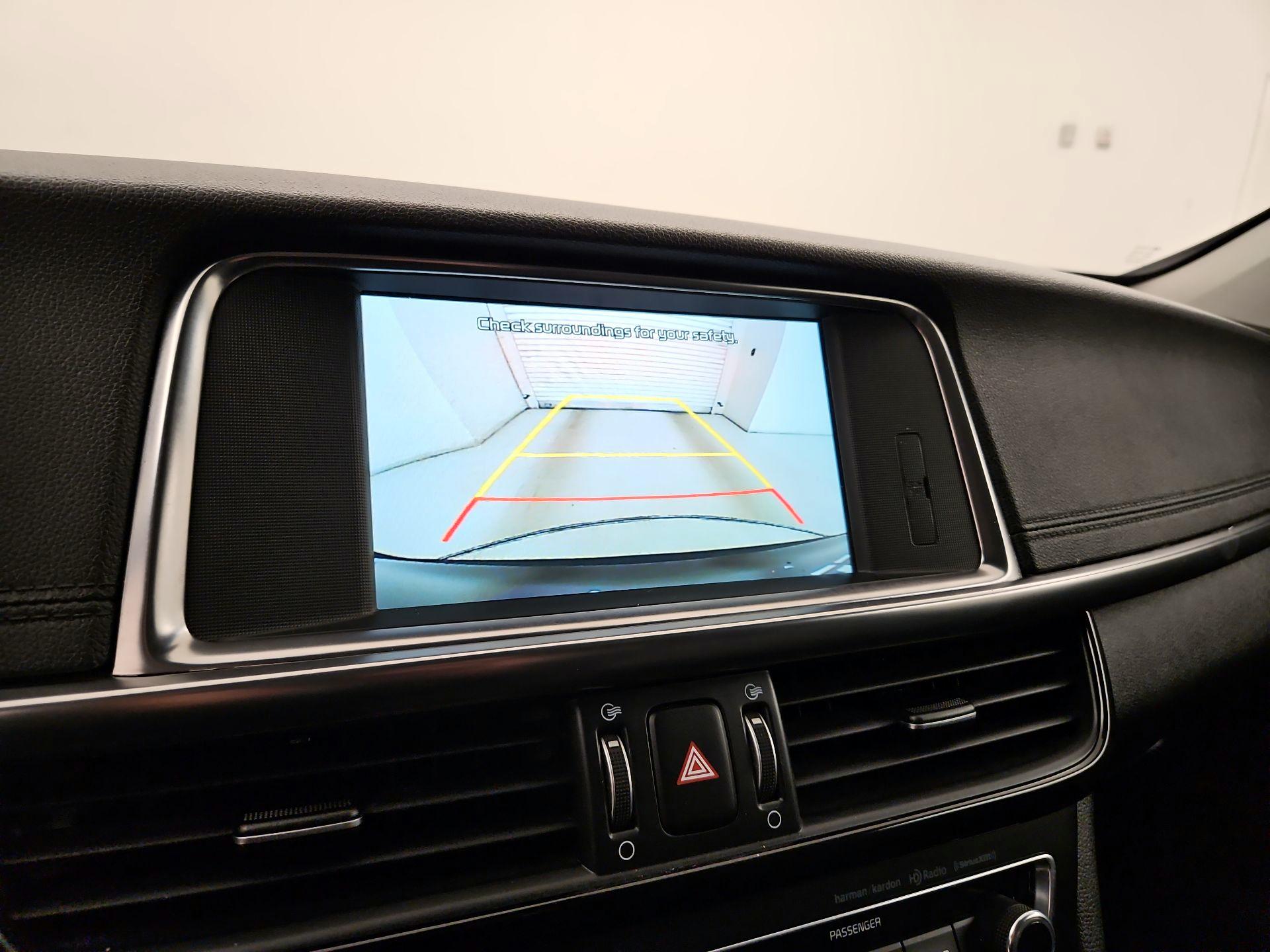 Thumbnail: 2017 Kia Optima - 15