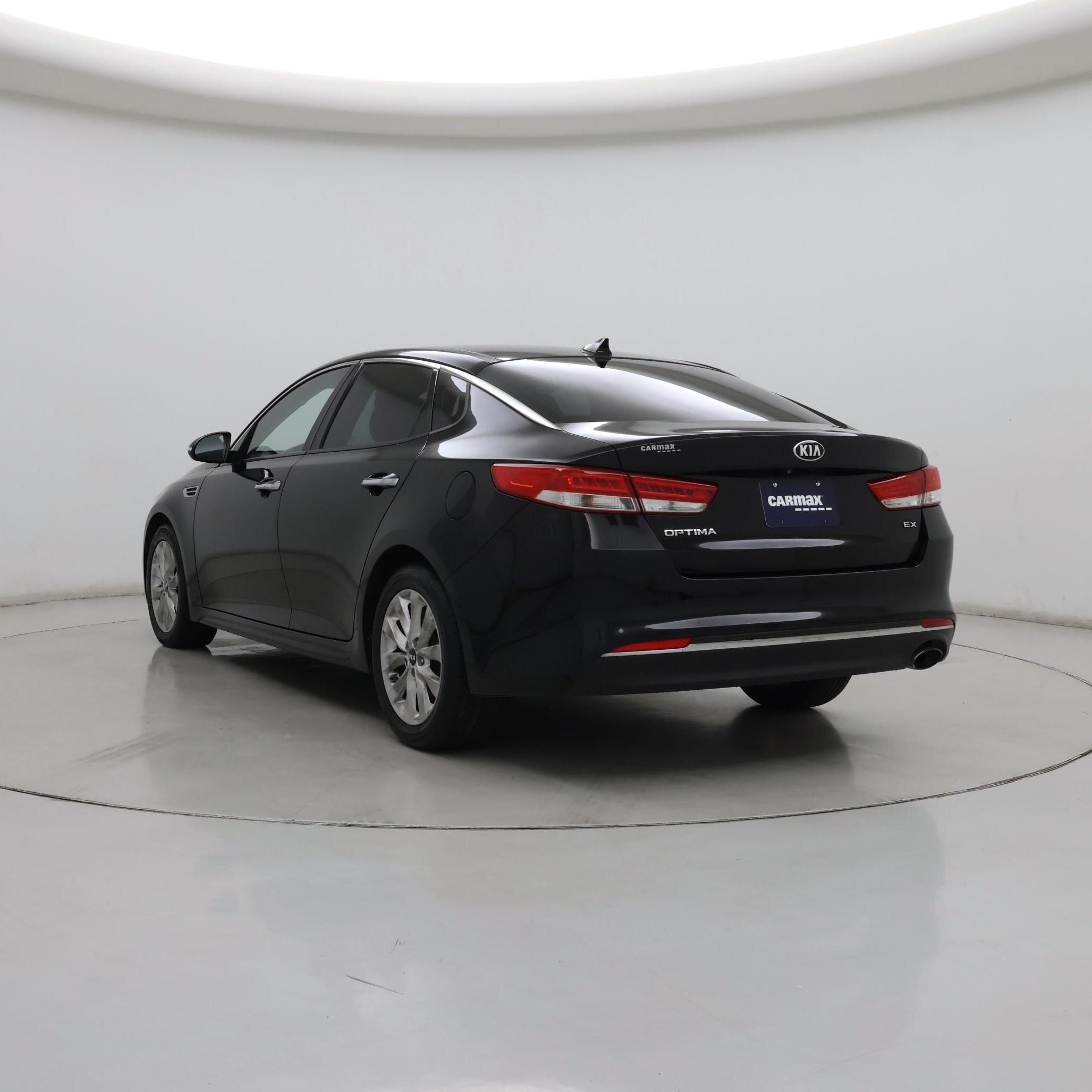 Thumbnail: 2017 Kia Optima - 2