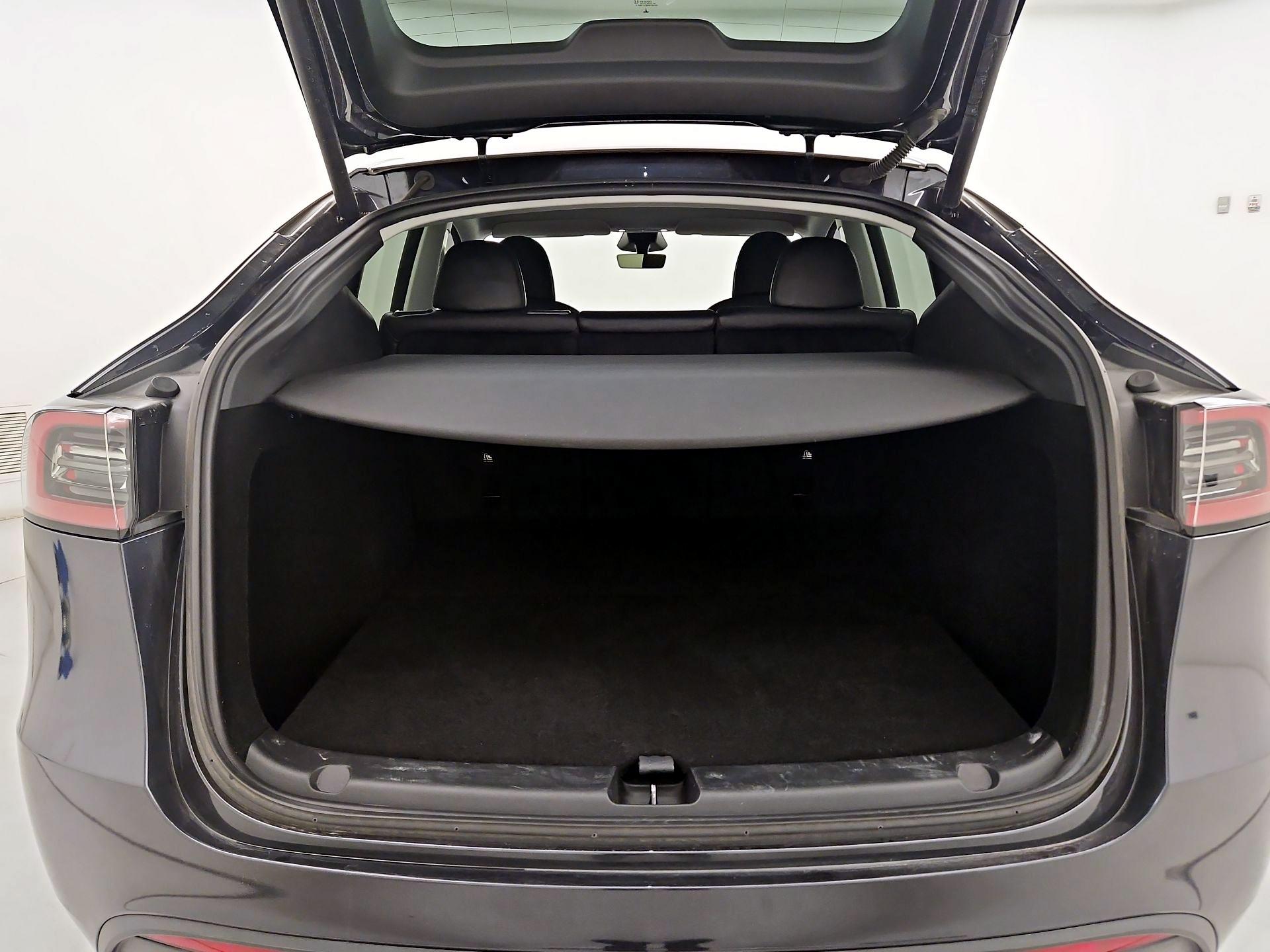 Thumbnail: 2024 Tesla Model Y - 20