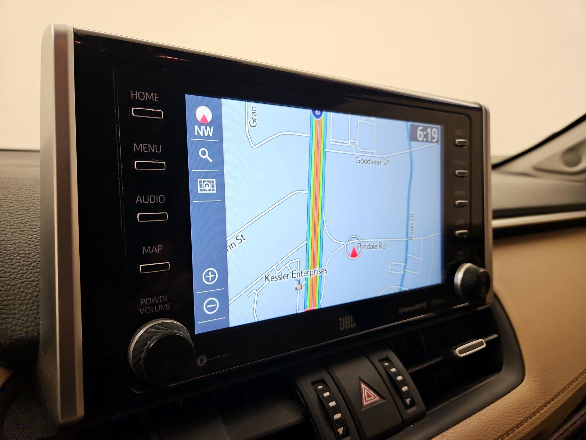 Thumbnail: 2021 Toyota RAV4 - 14