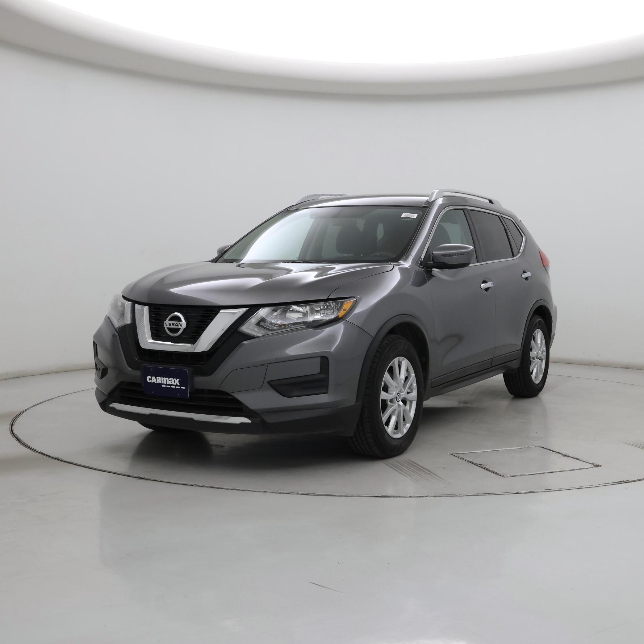 Thumbnail: 2017 Nissan Rogue - 4