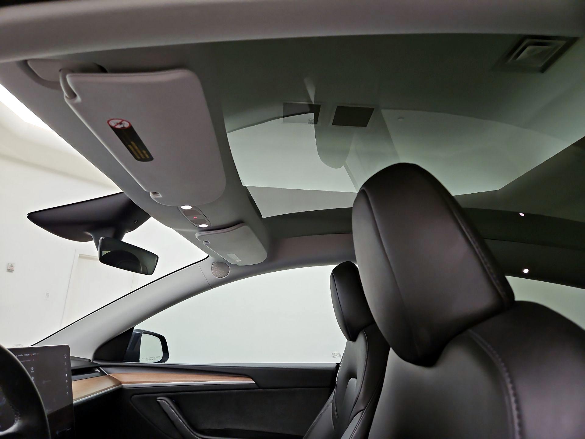 Thumbnail: 2025 Tesla Model Y - 18