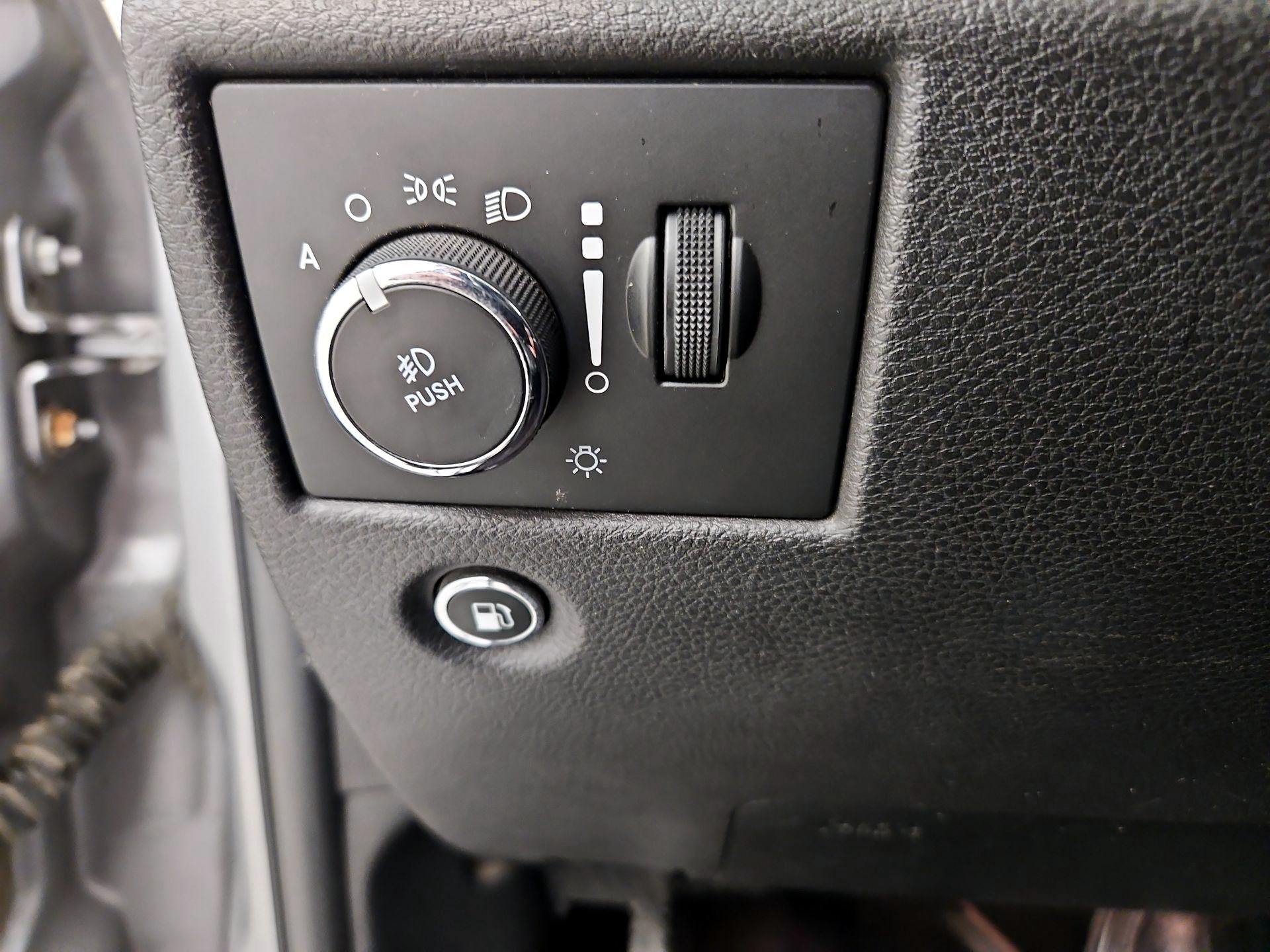 Thumbnail: 2018 Jeep Grand Cherokee - 13