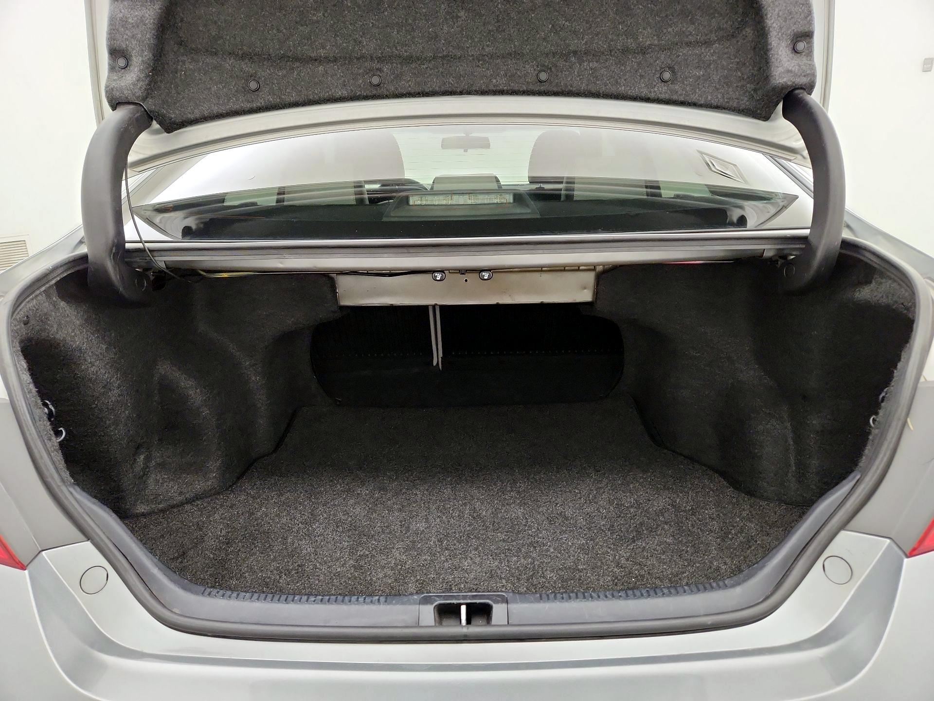 Thumbnail: 2017 Toyota Camry - 20